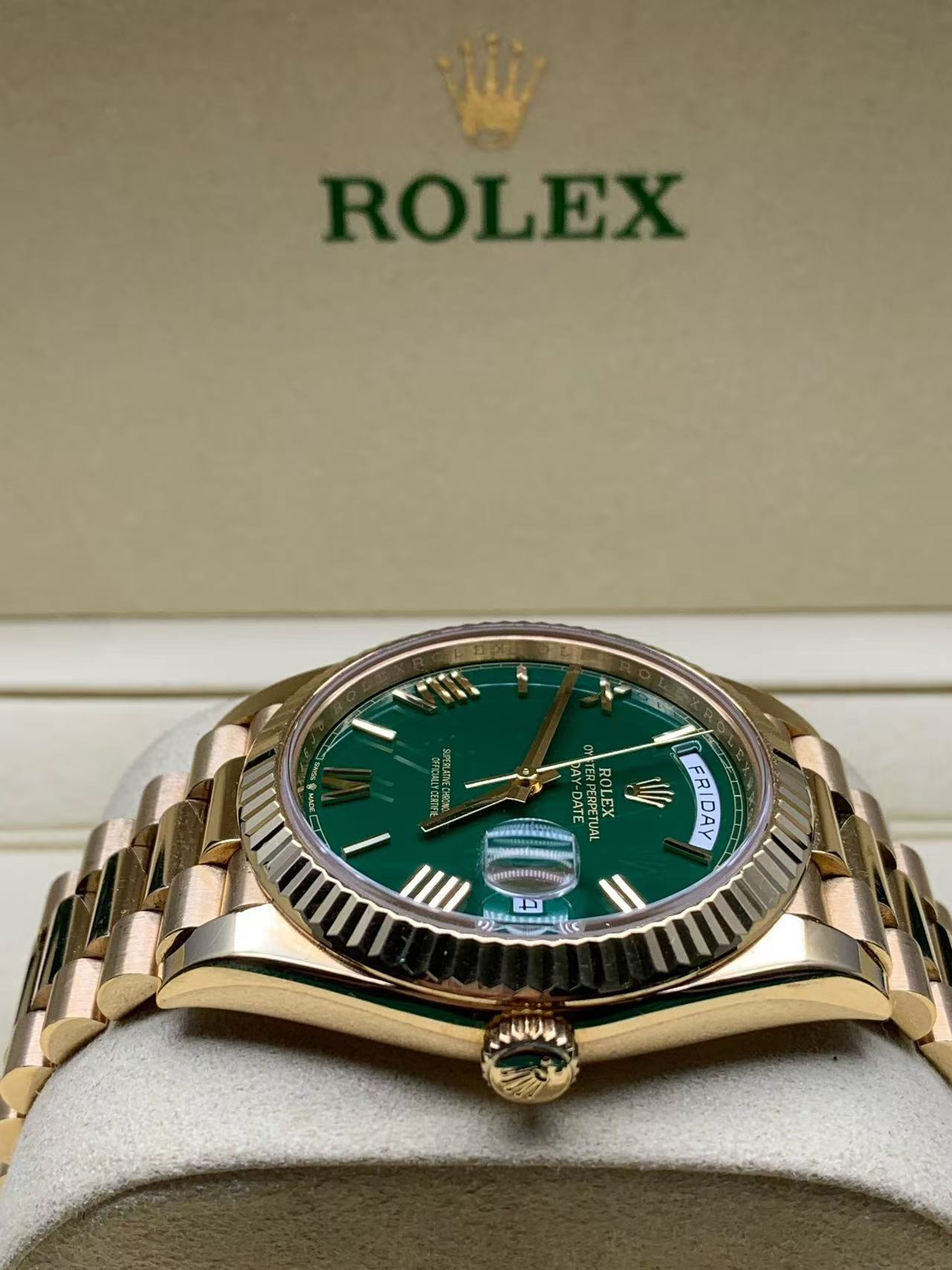 Rolex m228238-0061 detail 2