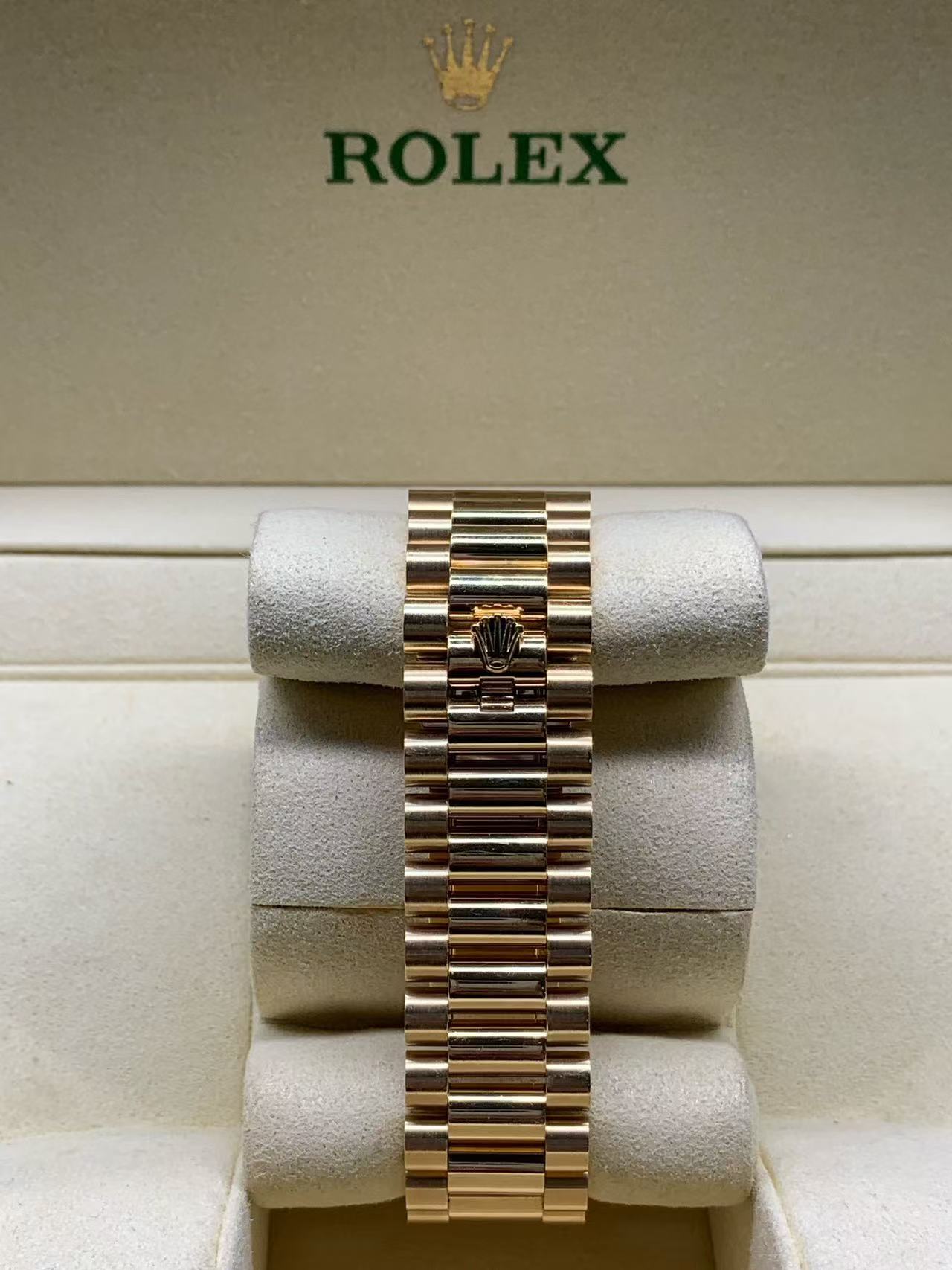 Rolex m228238-0061 detail 4