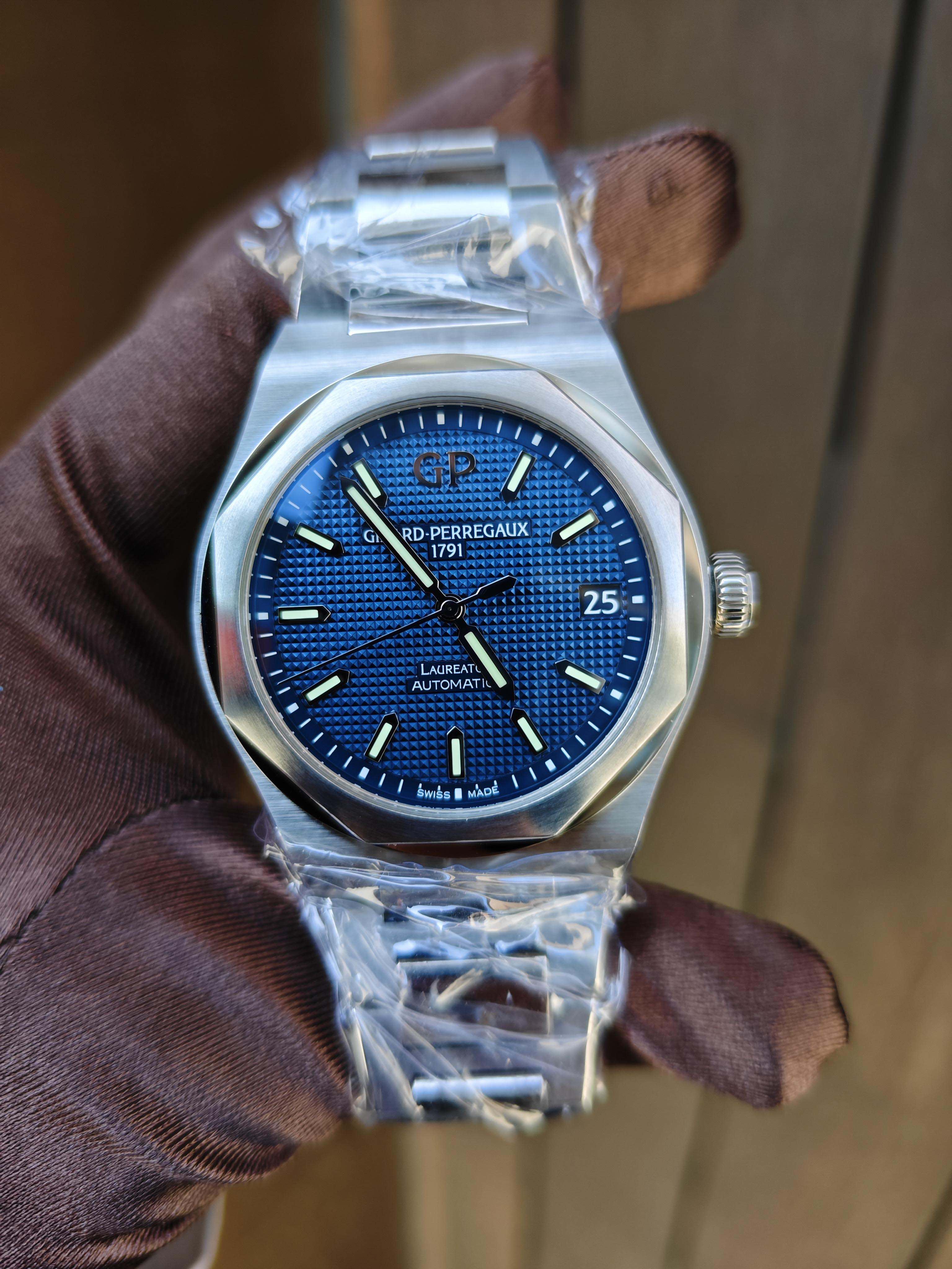 Girard Perregaux 81010-11-431-11A