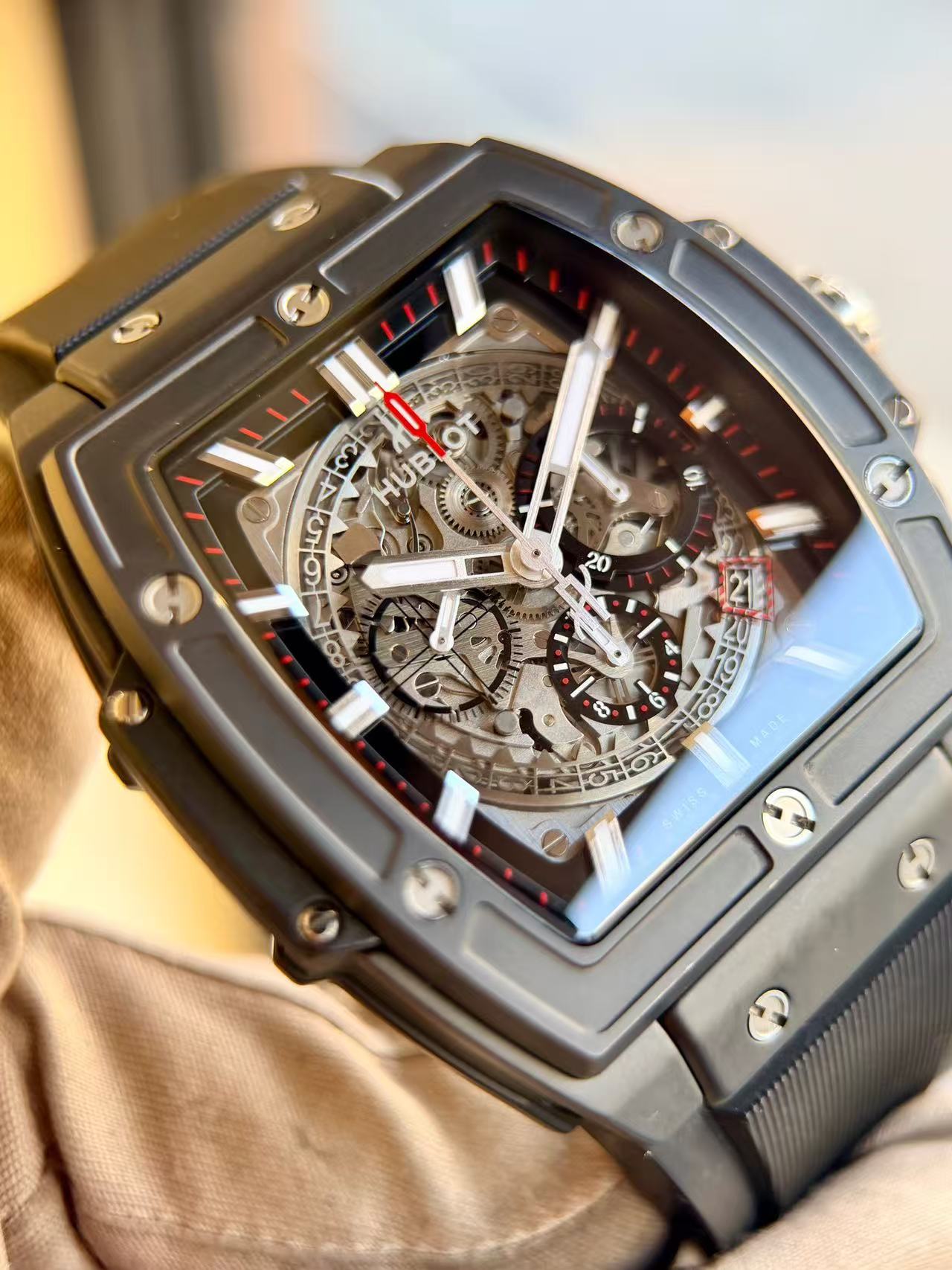 Hublot 601.CI.0173