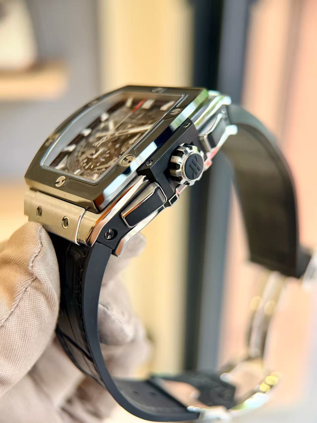 Hublot 641.nm.0173 detail 1