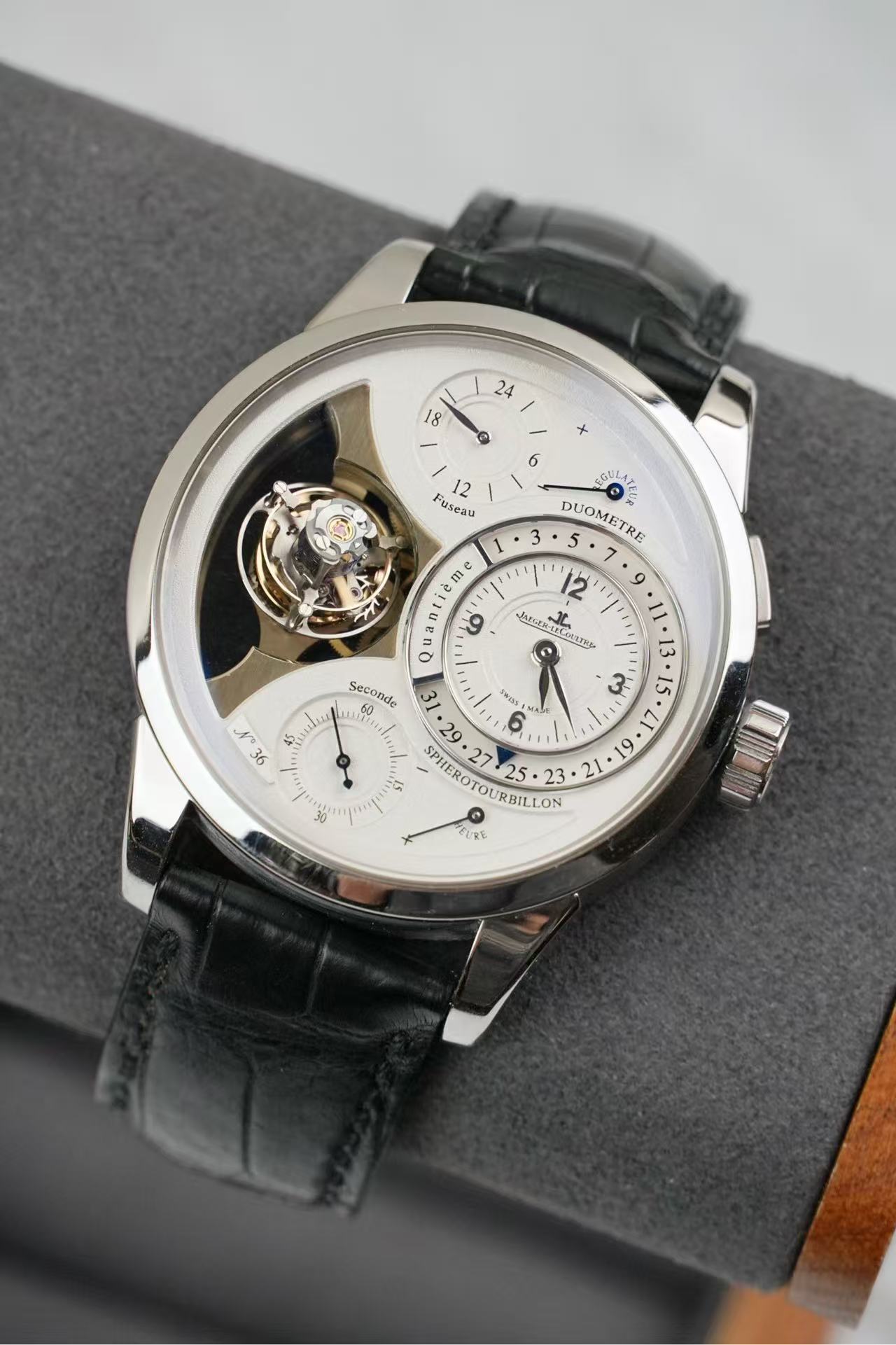 Jaeger-LeCoultre Q6056590
