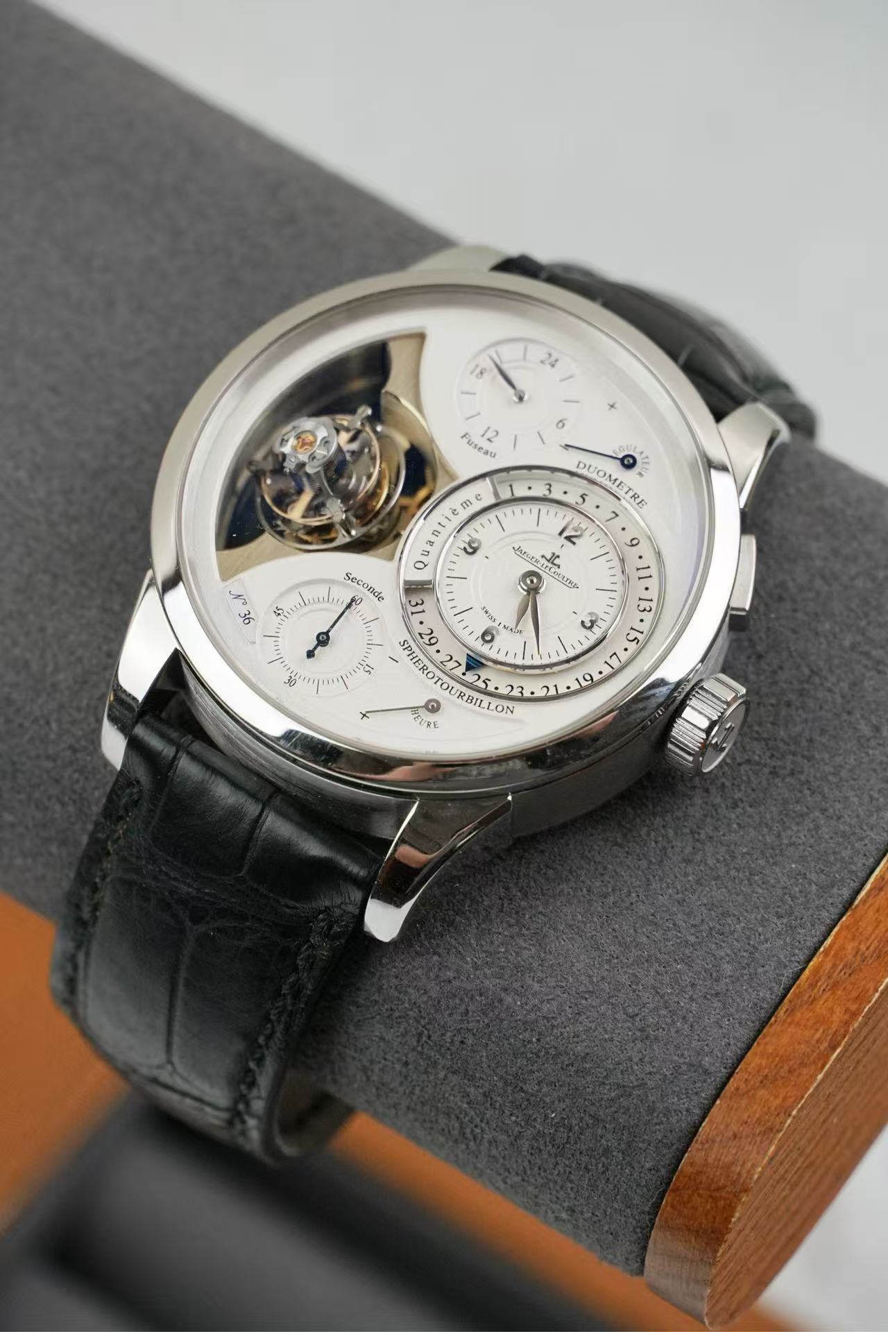 Jaeger-LeCoultre Q6056590 detail 1