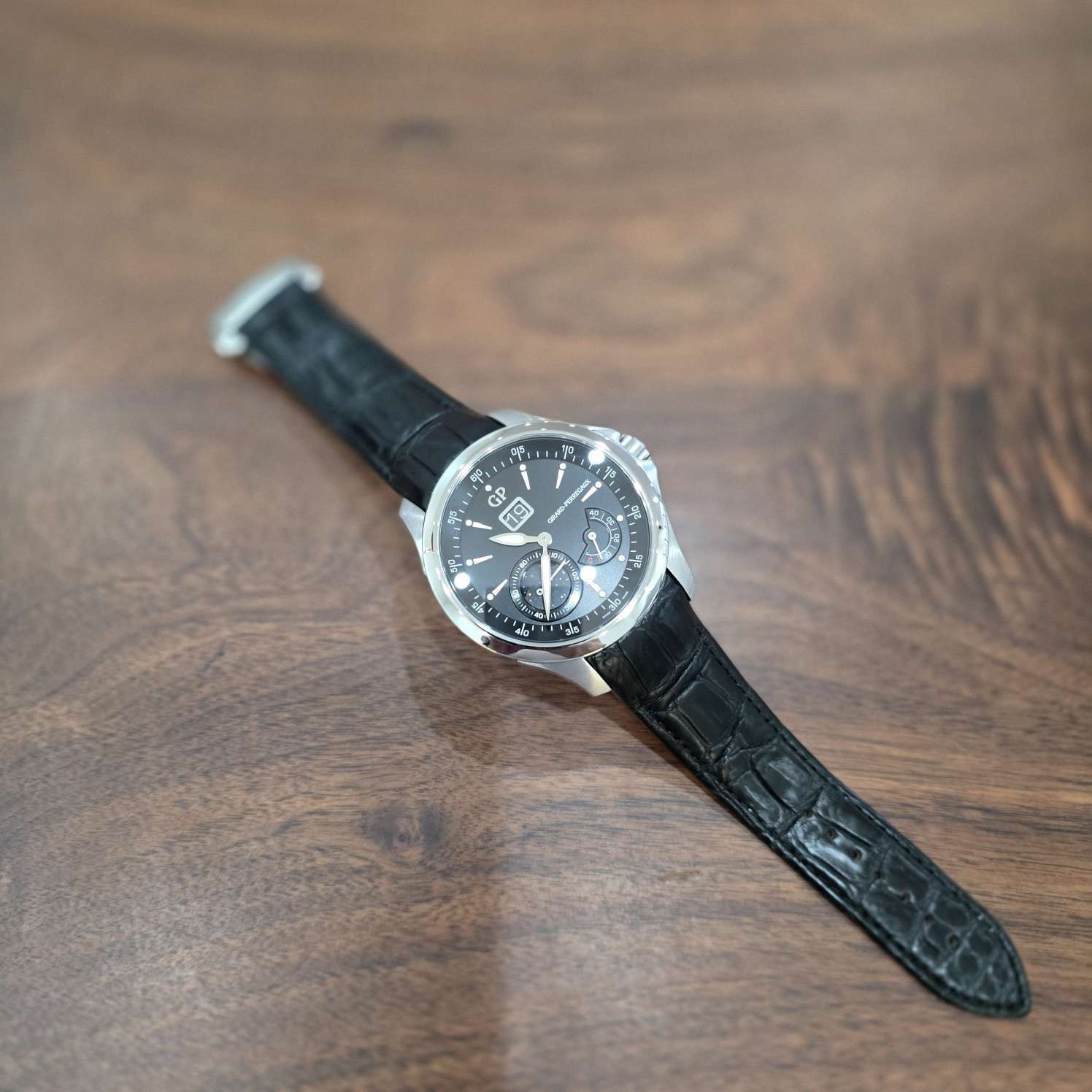Girard Perregaux 49650-11-631-BB6A detail 1