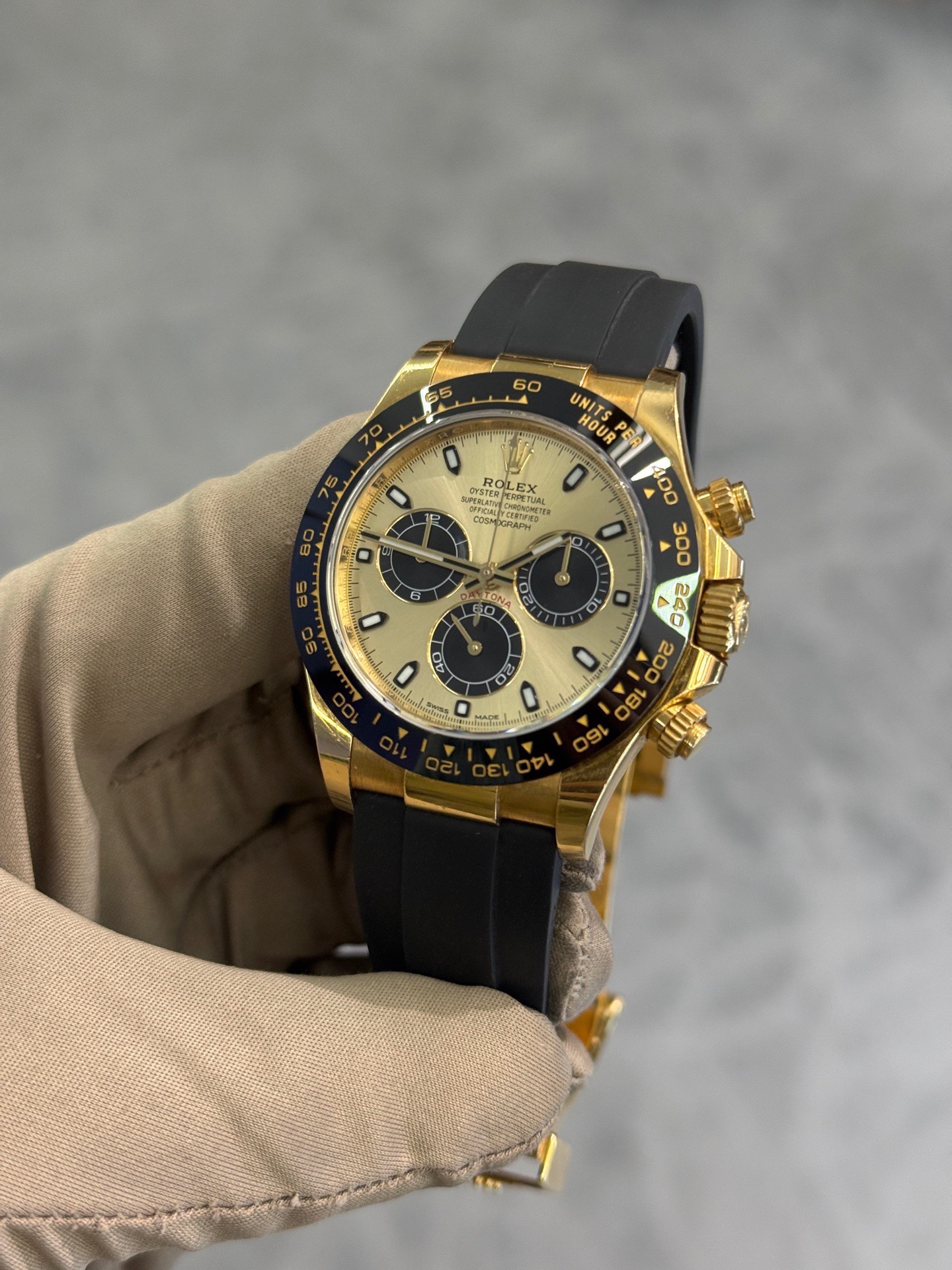 Rolex m116518ln-0048 detail 2