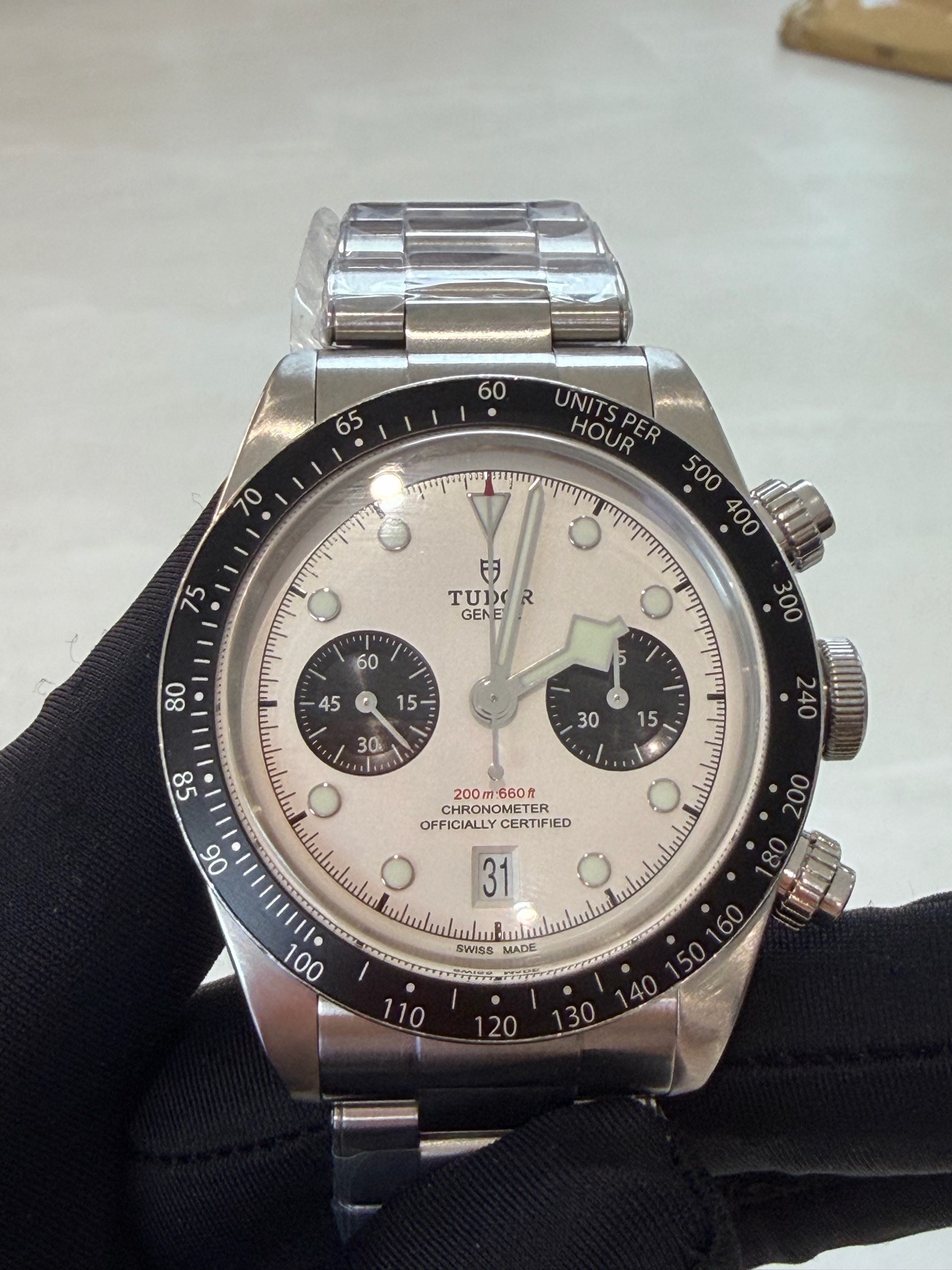 Tudor m79360n-0002 detail 4