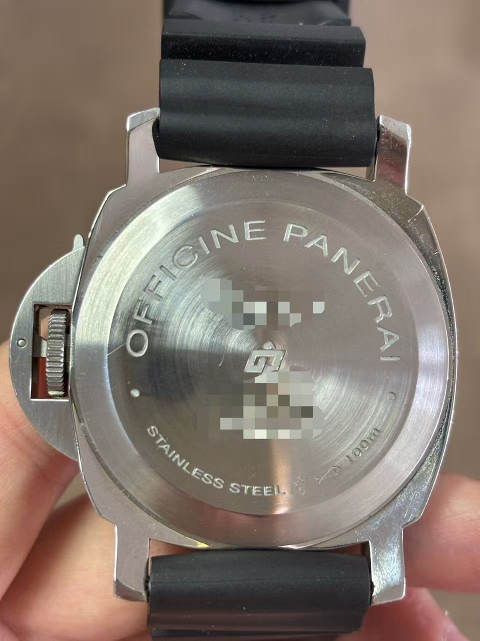 Panerai PAM01000 detail 3