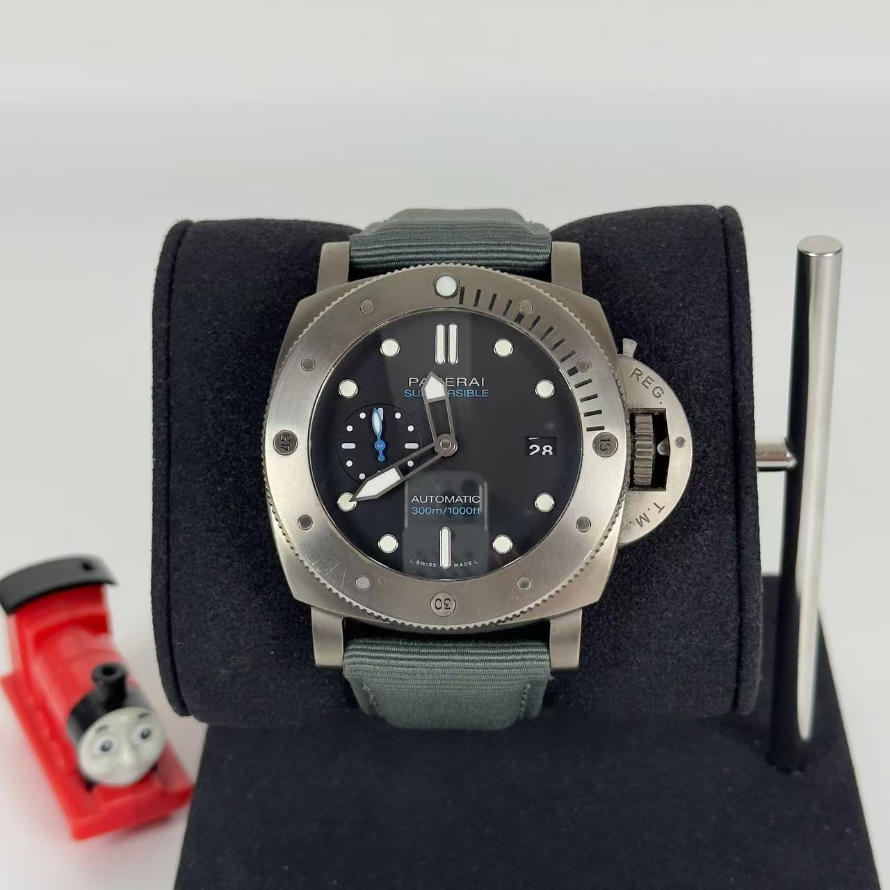 Panerai PAM02305