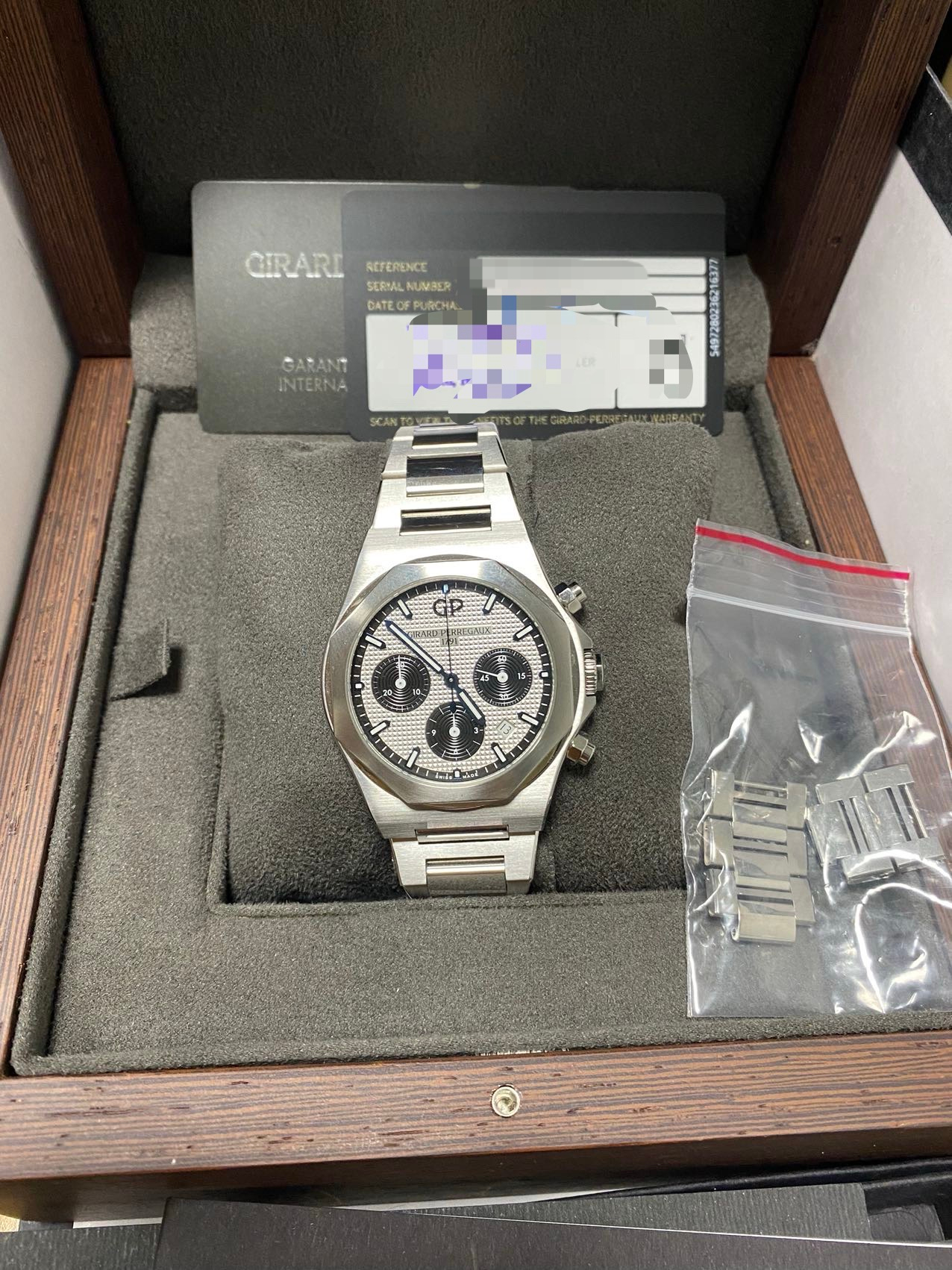 Girard Perregaux 81020-11-131-11A detail 6