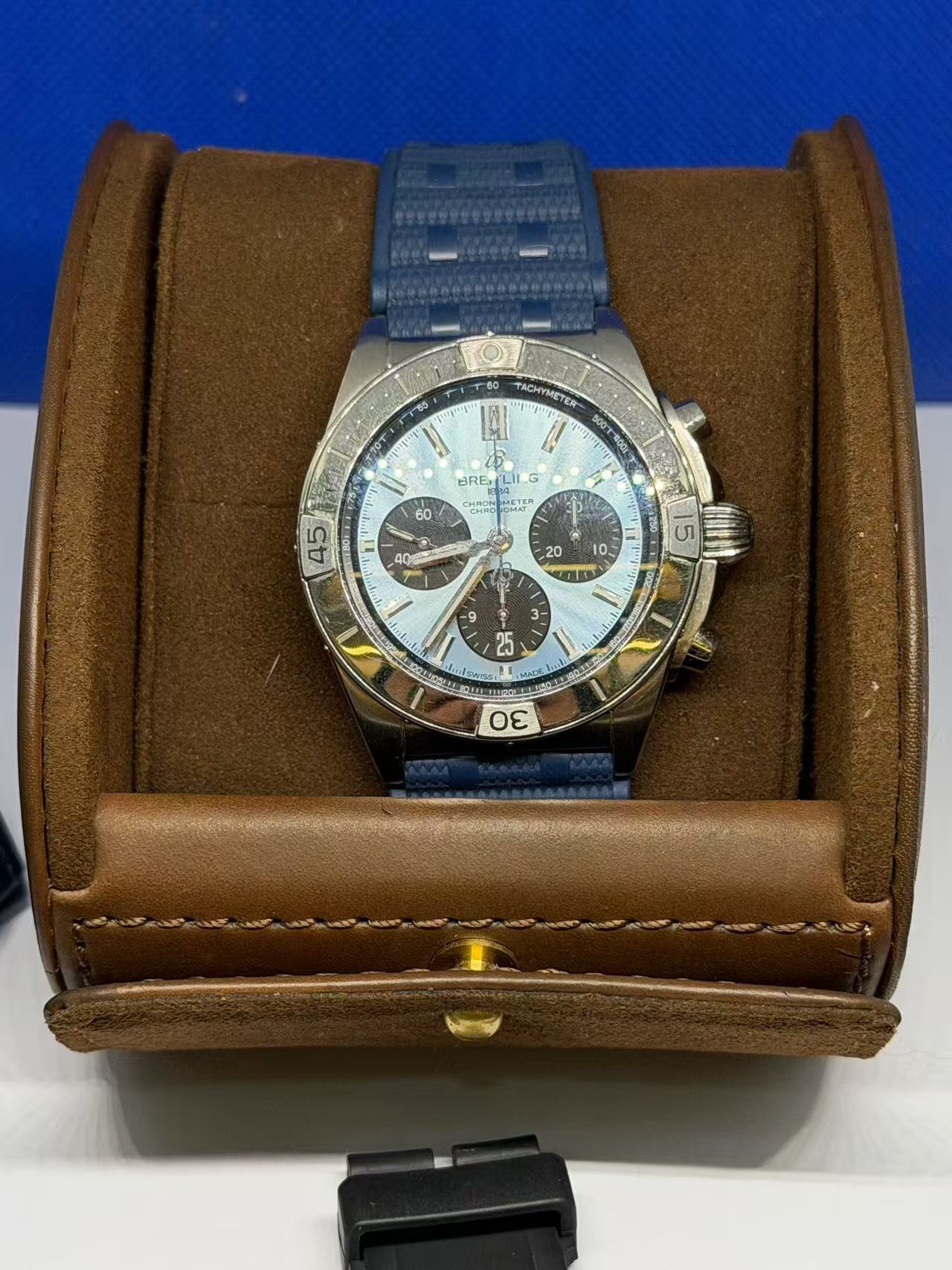 Breitling PB0134101C1S1