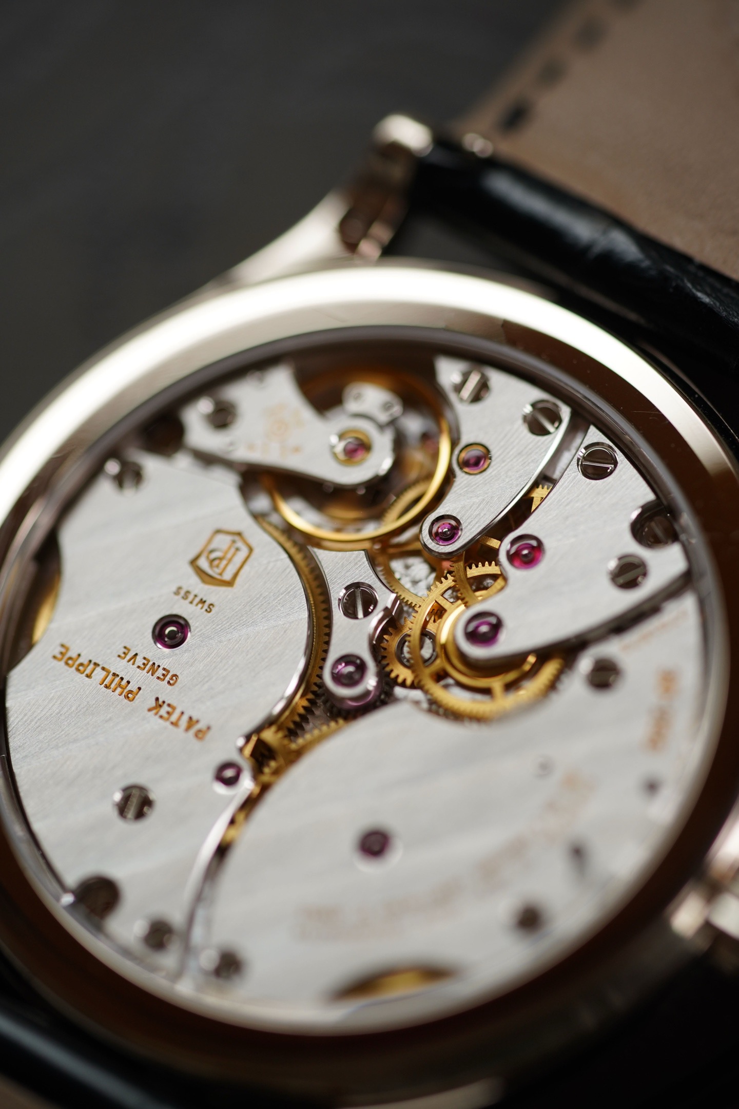 Patek Philippe 6119G detail 4