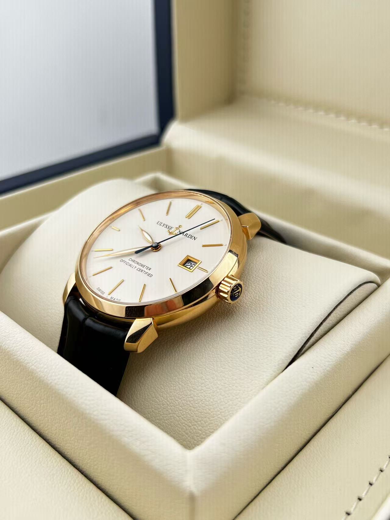 Ulysse Nardin 8156-111-2 / 90 detail 2