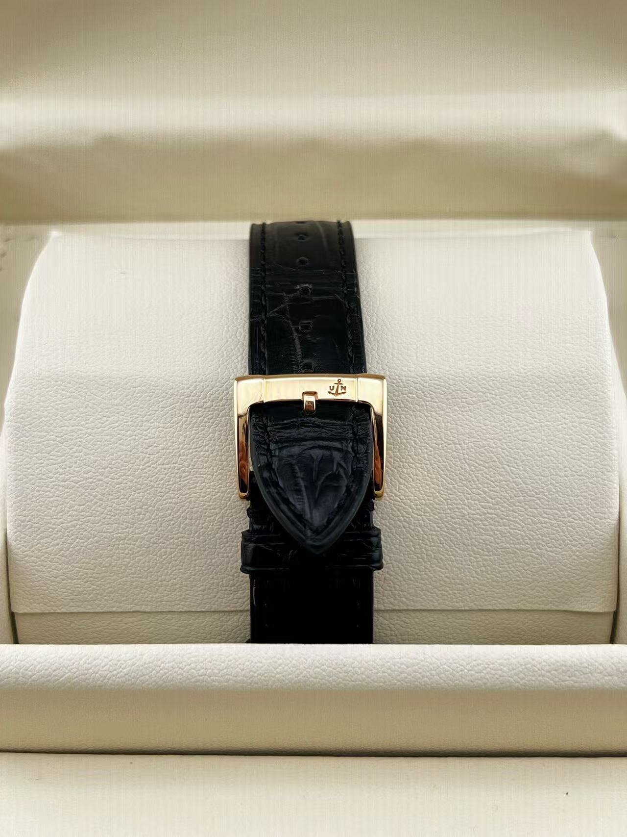 Ulysse Nardin 8156-111-2 / 90 detail 3
