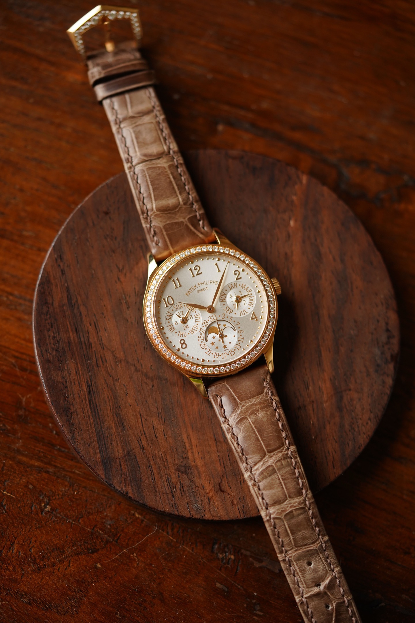 Patek Philippe 7140R-001 detail 3