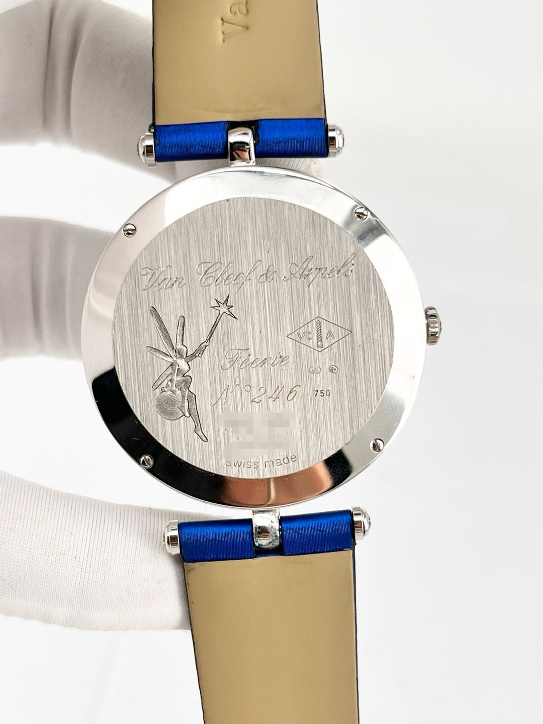 Van Cleef & Arpels VCARO8T500 detail 4