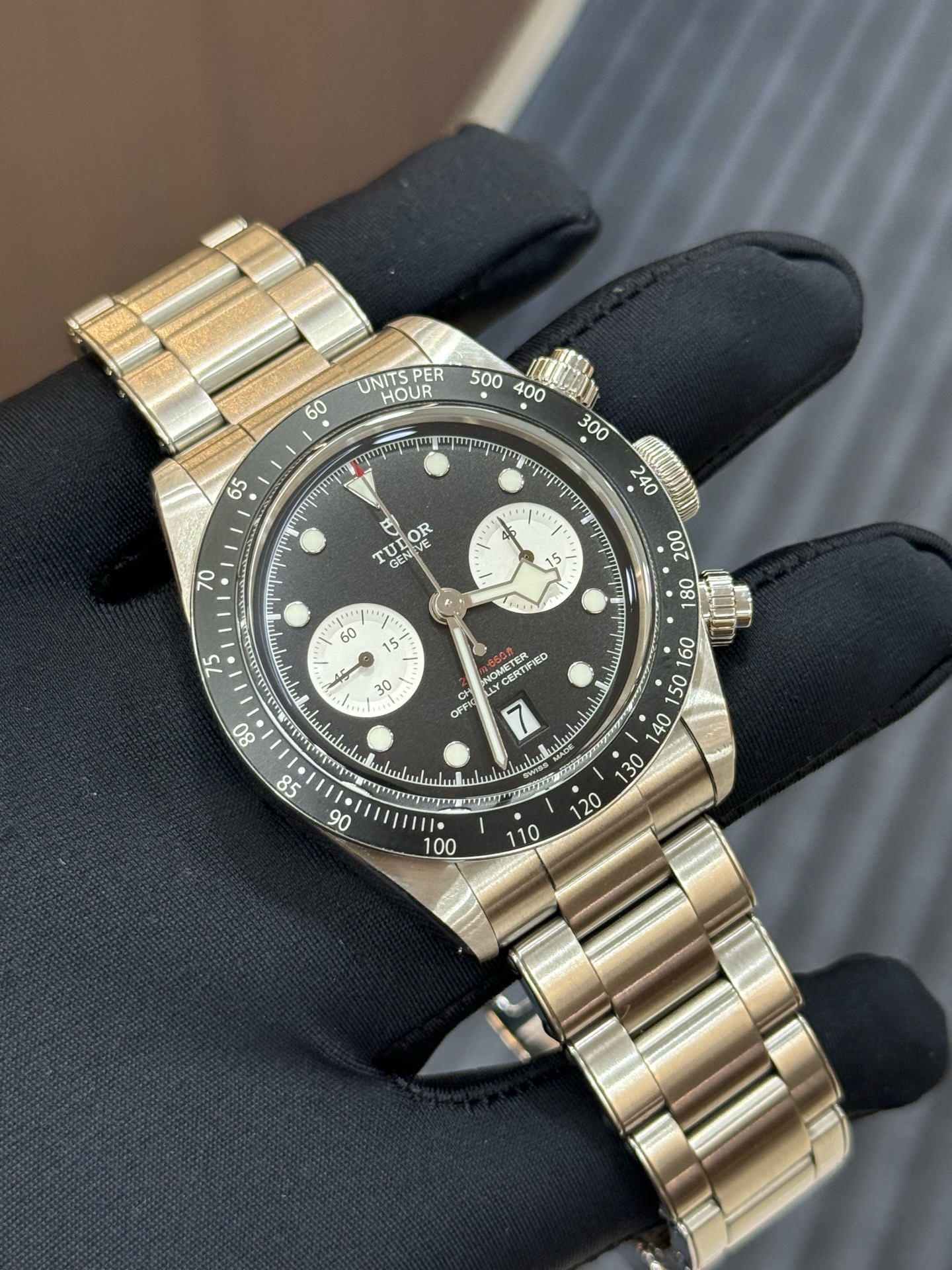 Tudor m79360n-0001 detail 1