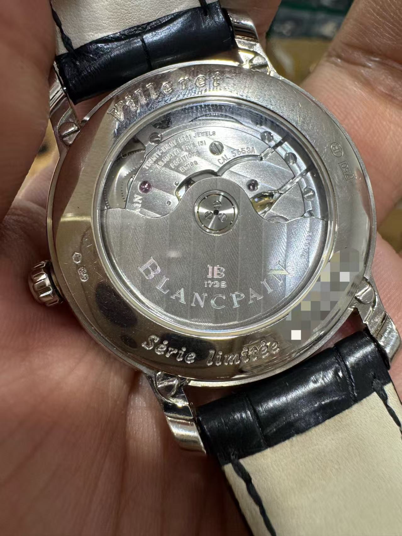 Blancpain 6057-1542-55B detail 1