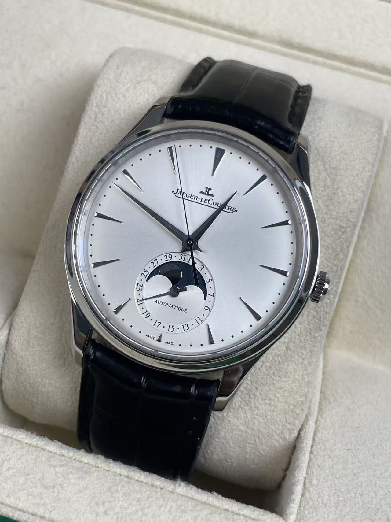 Jaeger-LeCoultre 1368430 detail 2