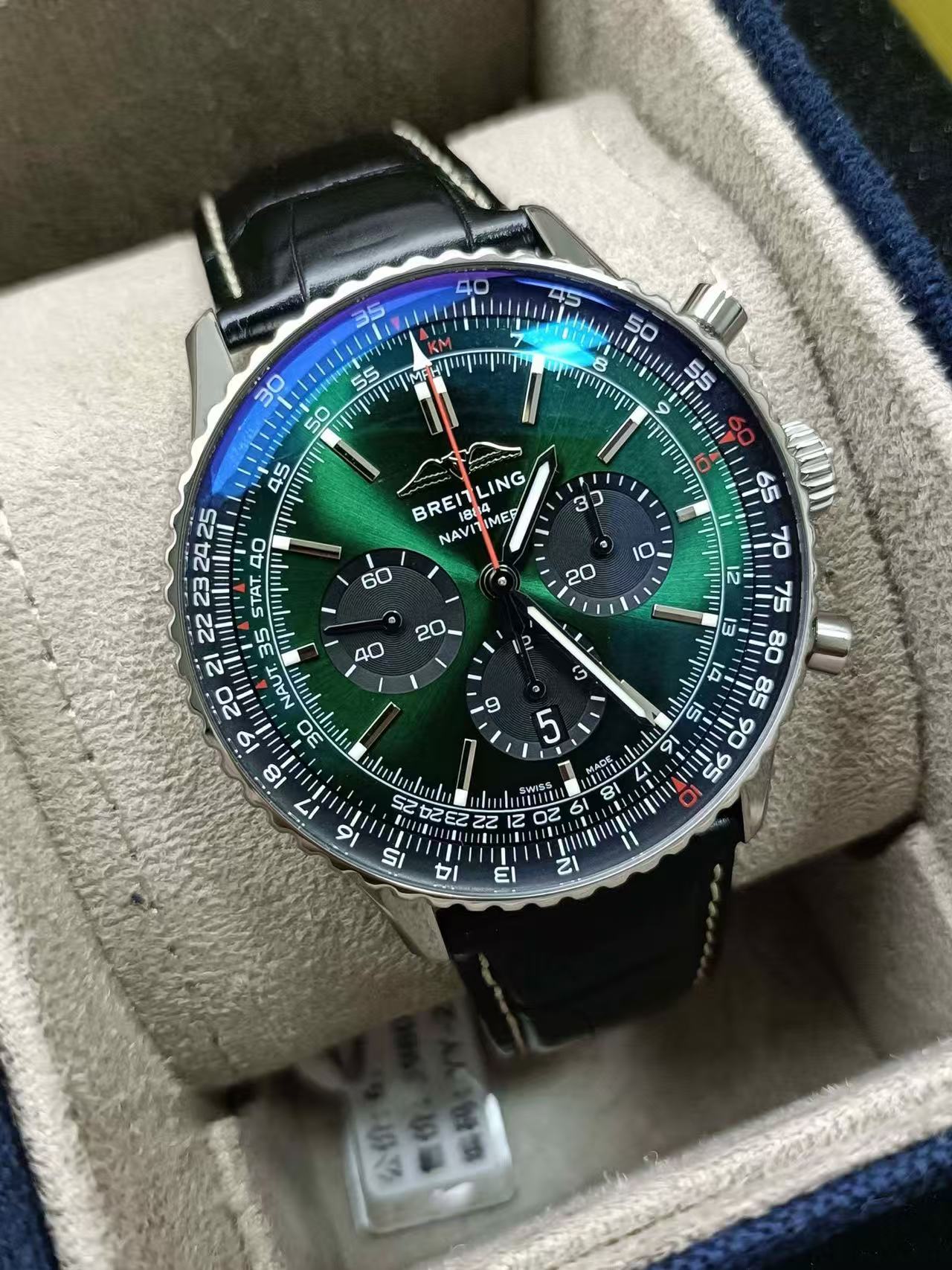 Breitling AB0137241L1P1