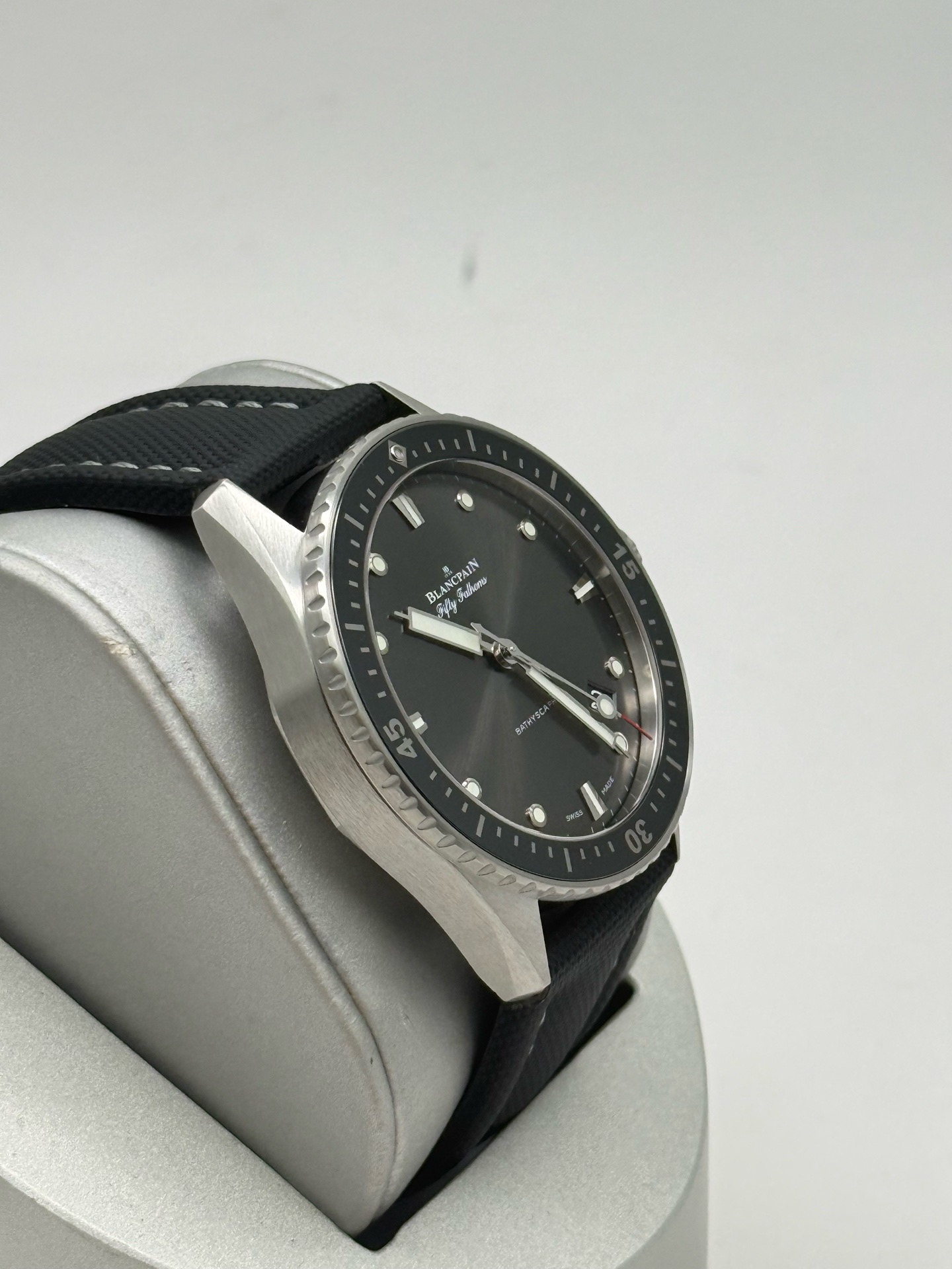 Blancpain 5000-1110-B52A detail 4