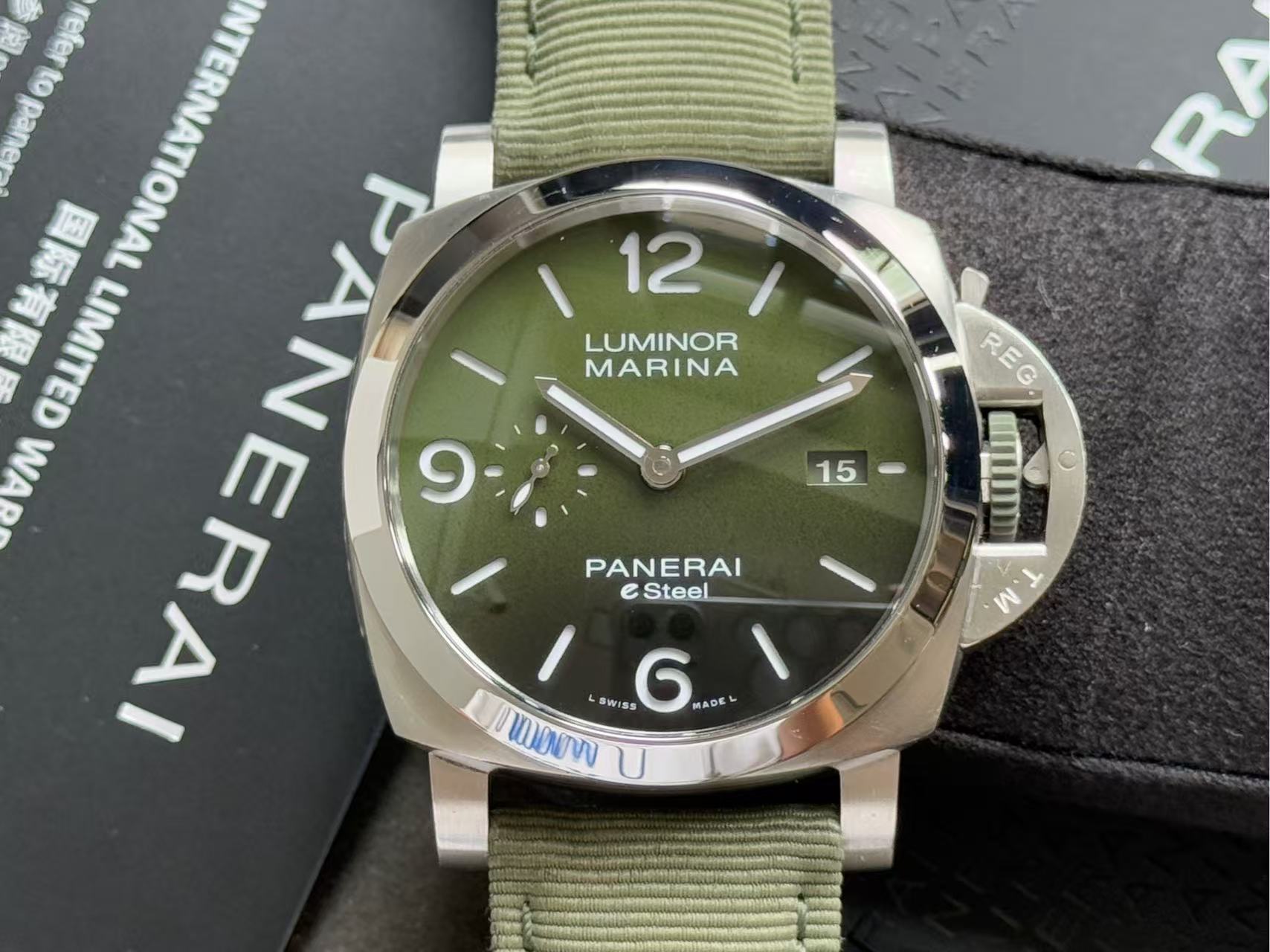 Panerai PAM01356