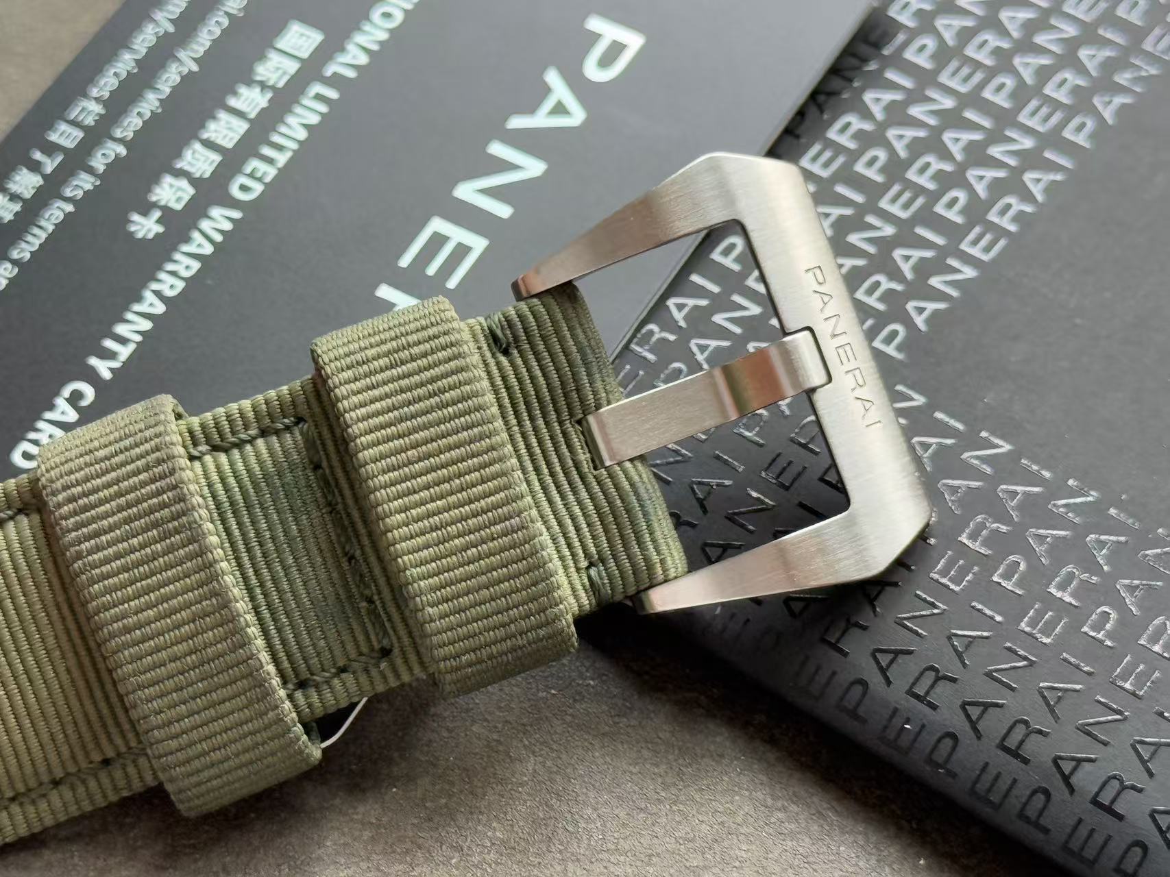 Panerai PAM01356 detail 4