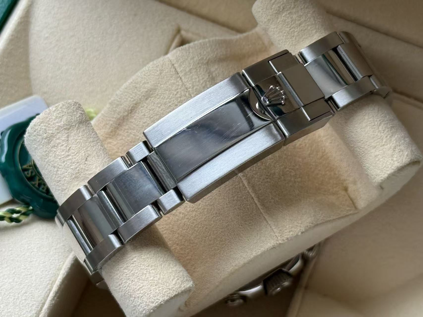 Rolex m116680-0002 detail 3