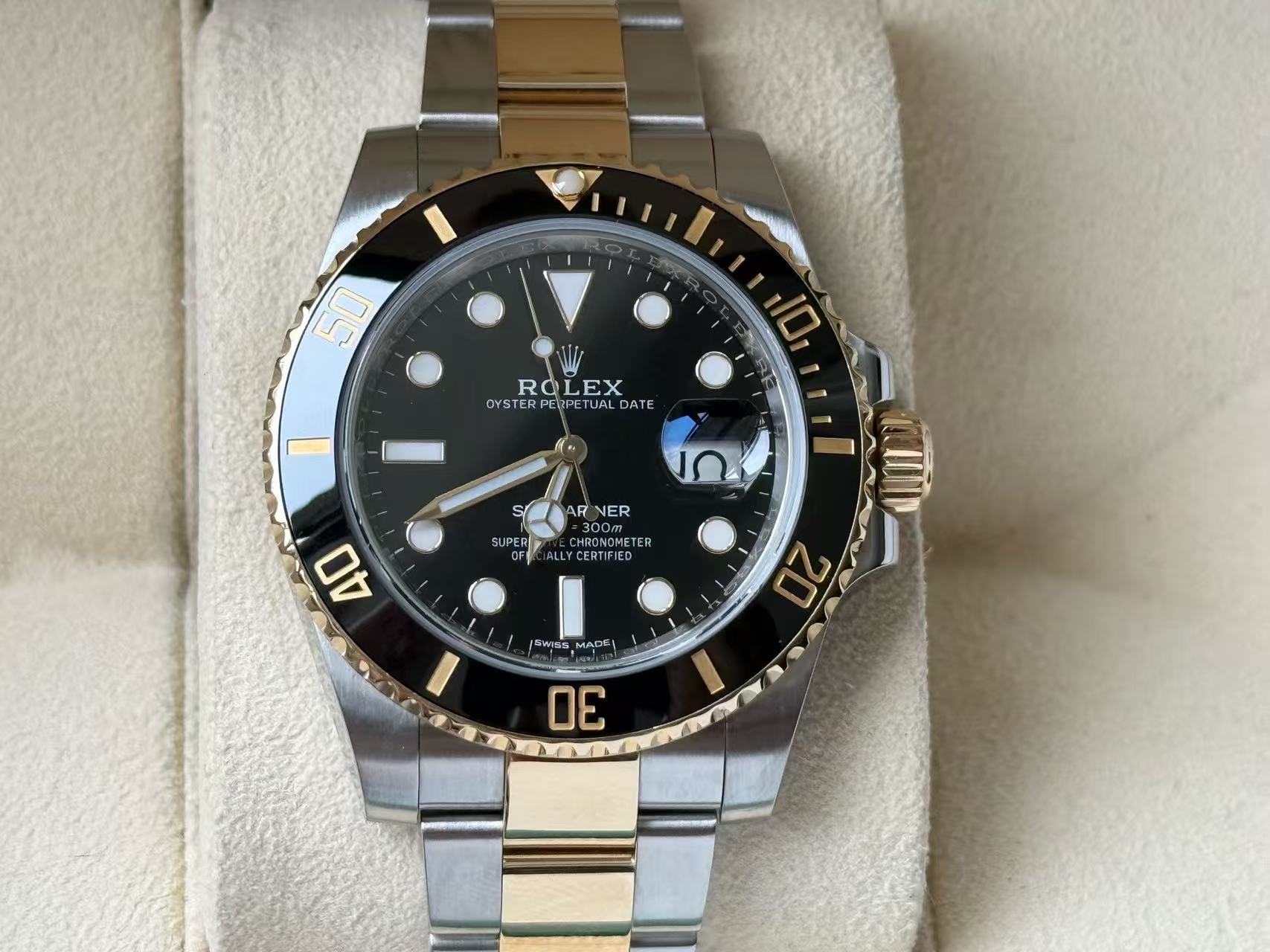 Rolex 116613LN-0001