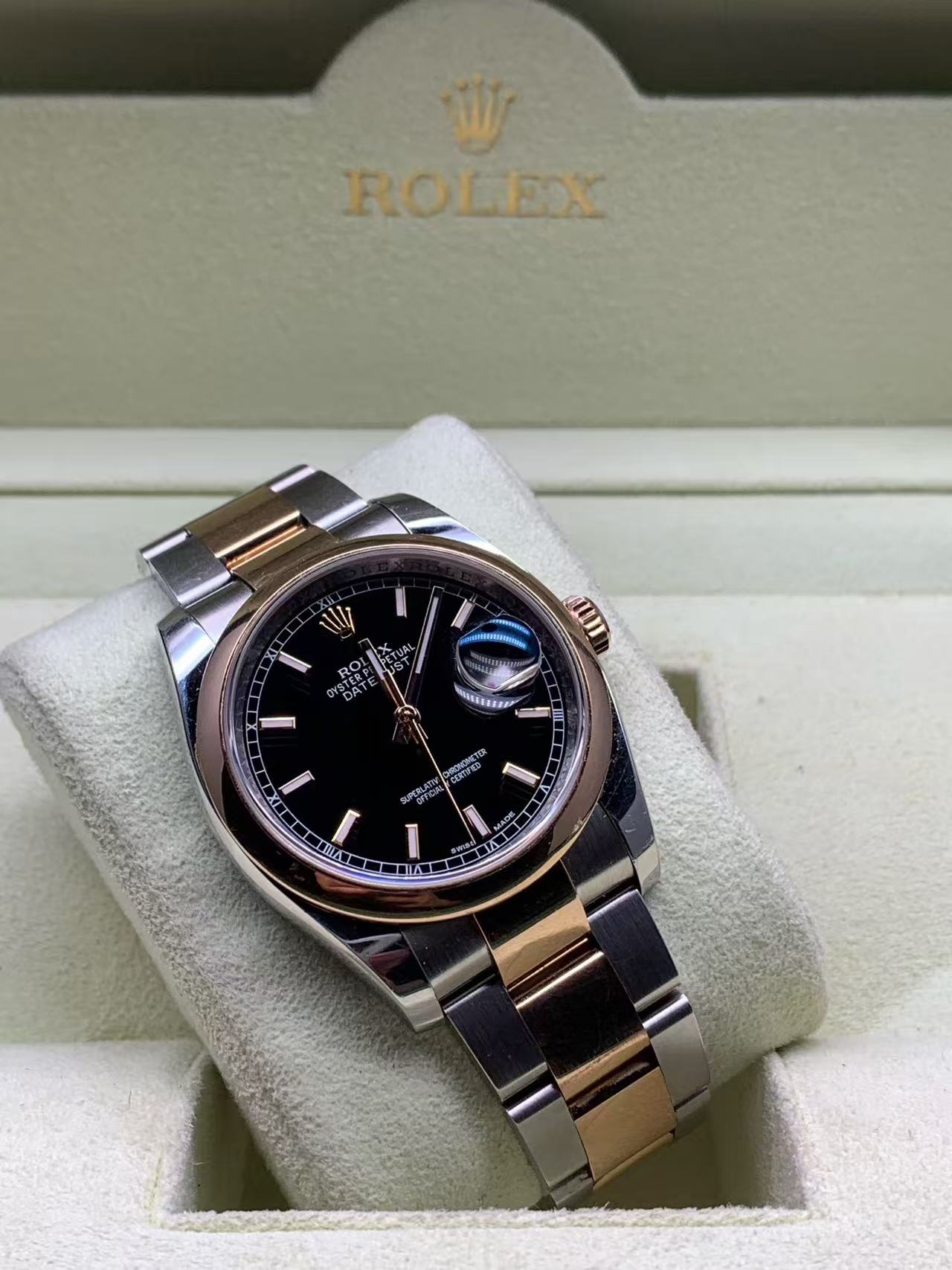 Rolex 116201-0094 detail 1