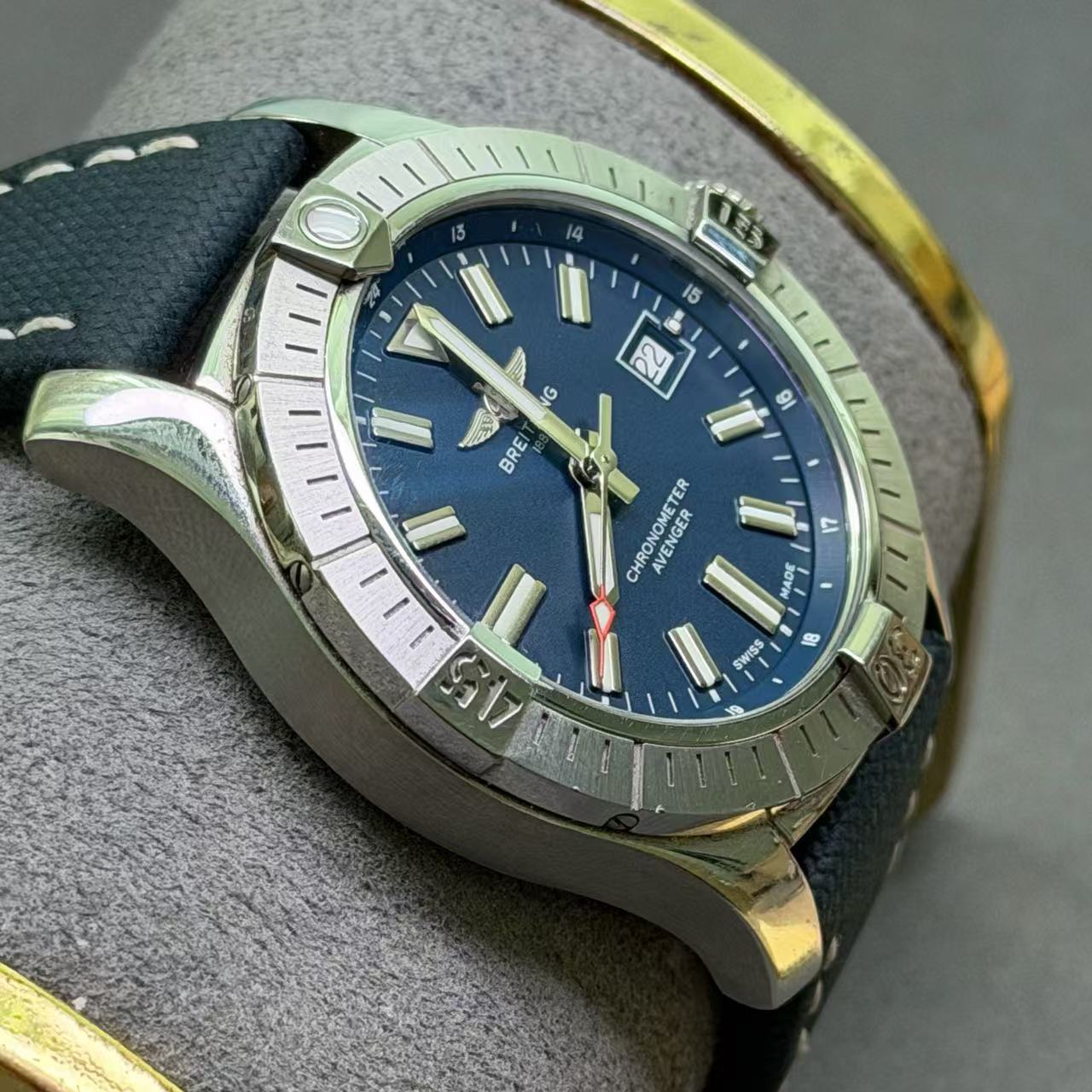 Breitling A17318101C1X1 detail 6