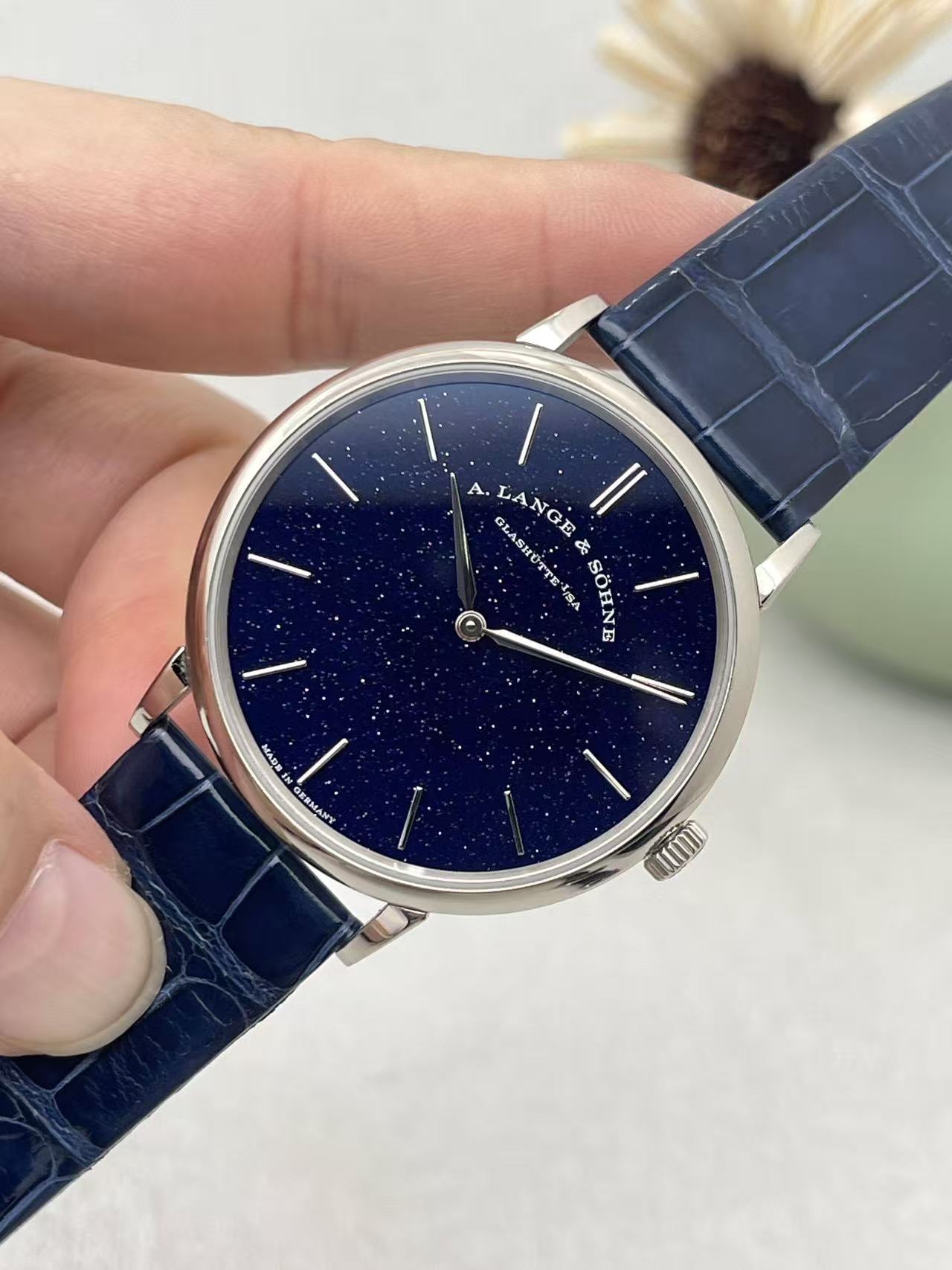 A. Lange & S&ouml;hne 205.086 / LS2053AX detail 2