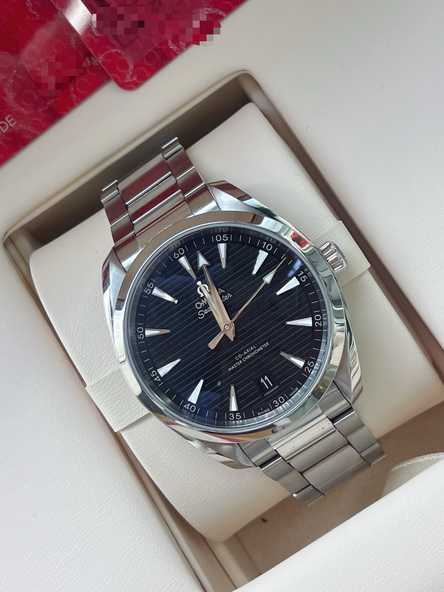 Omega 220.10.41.21.01.001