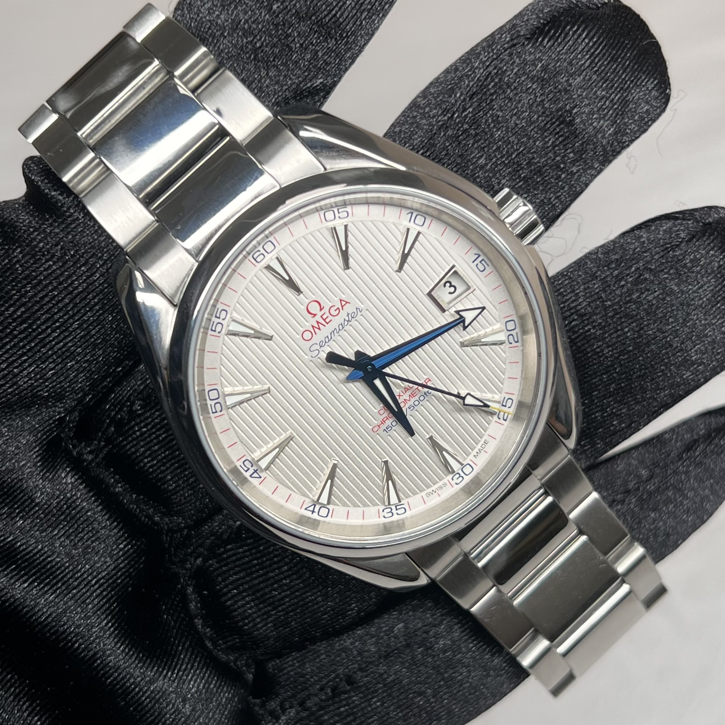 Omega 231.10.42.21.02.002 detail 6