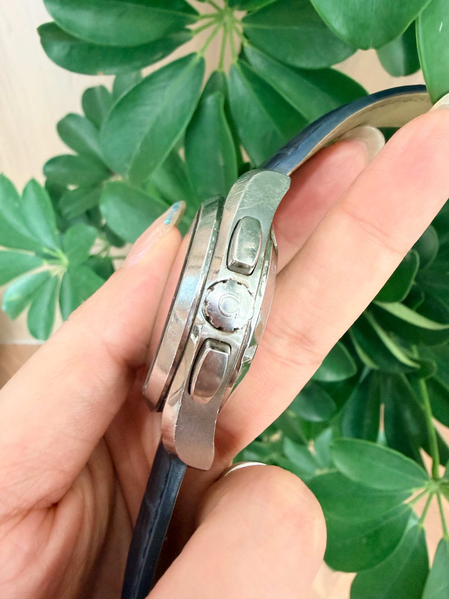 Omega 231.13.43.52.03.001 detail 3