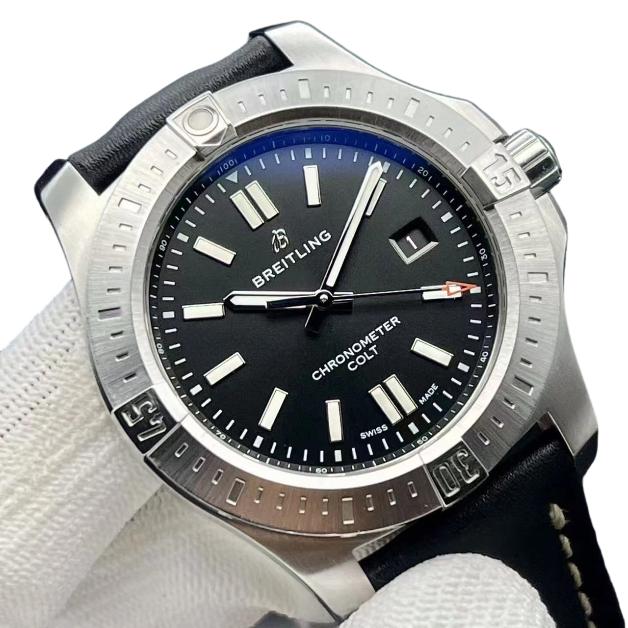 Breitling A17388101B1X1 detail 2