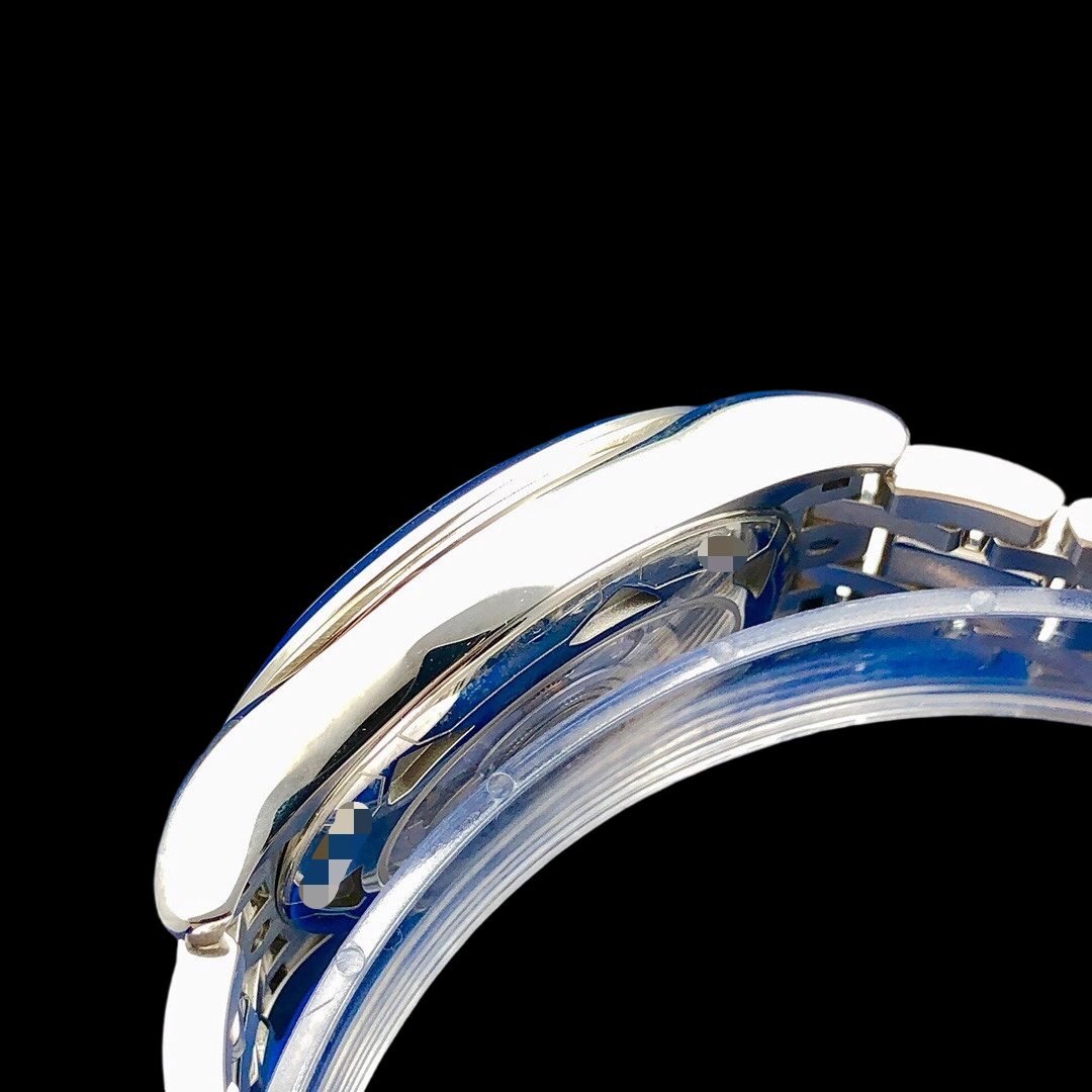 Carl F. Bucherer 00.10905.08.13.21 detail 3