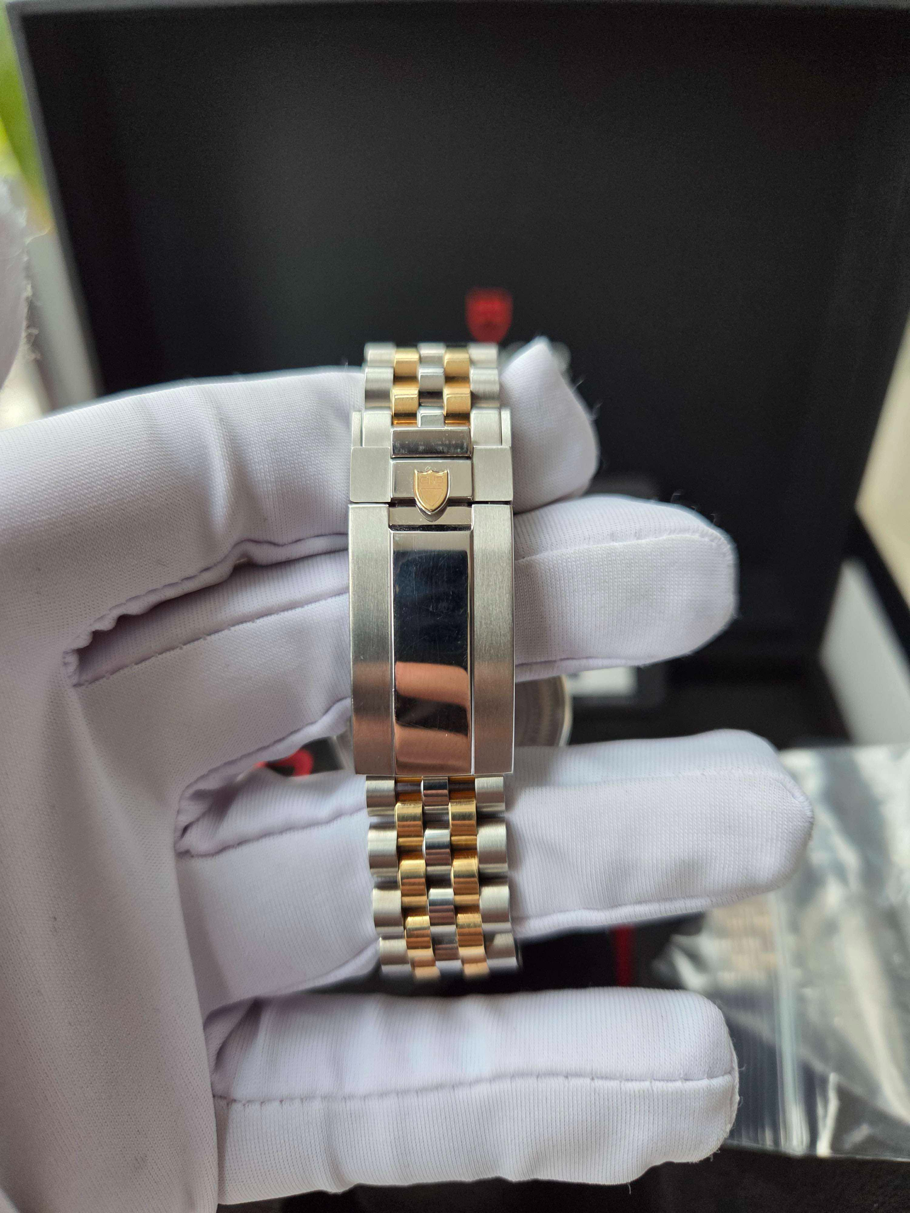 Tudor M79603-0001 detail 2