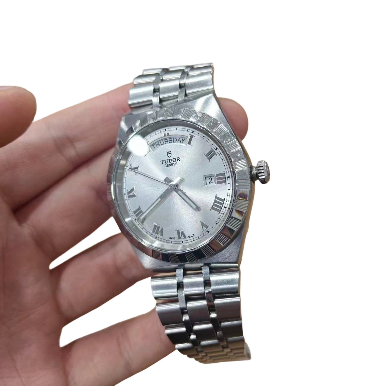 Tudor m28600-0001 detail 2