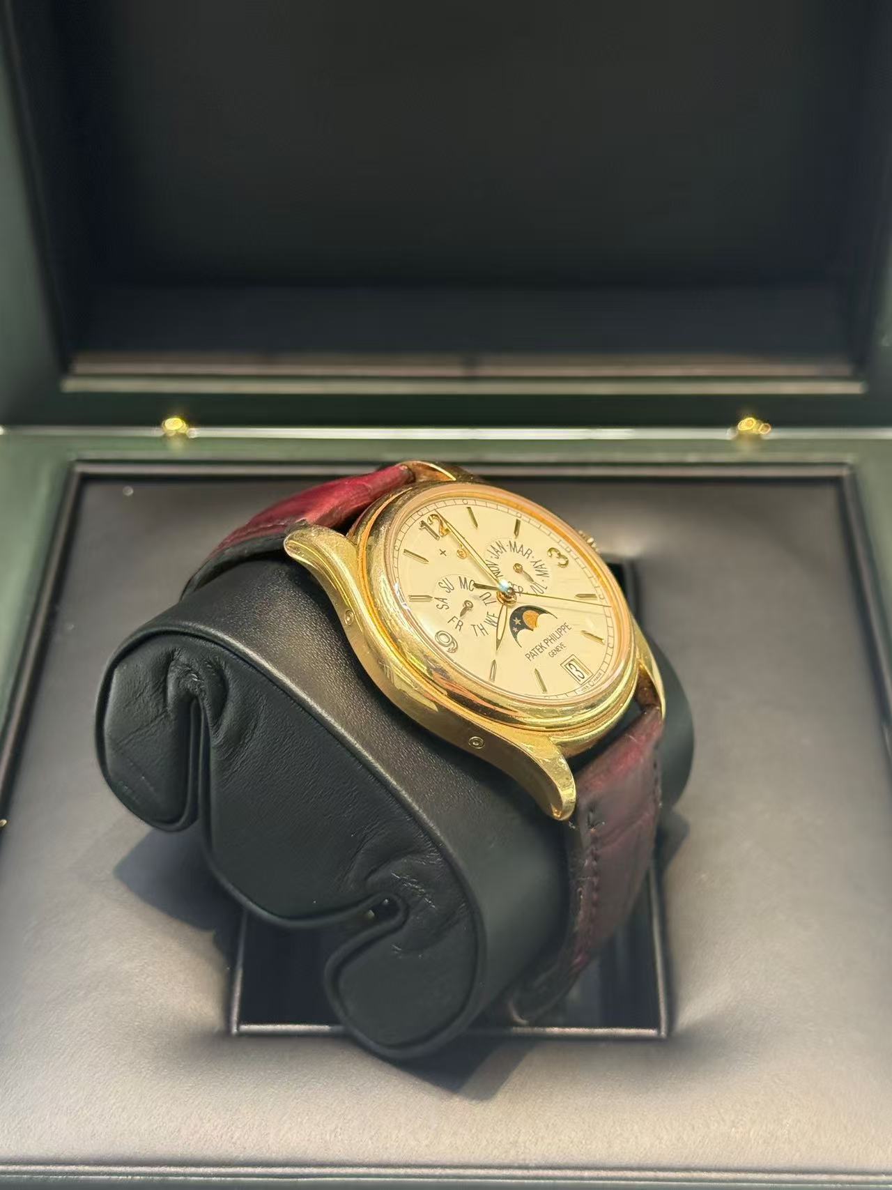 Patek Philippe 5146R detail 5