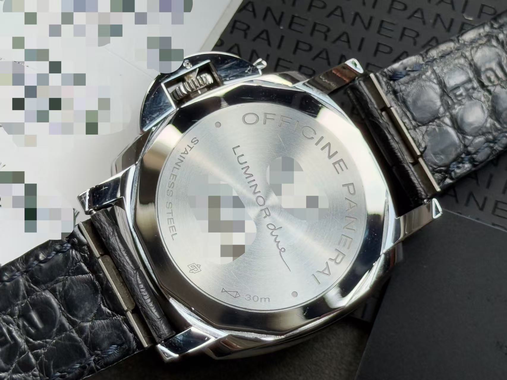 Panerai PAM00906 detail 4