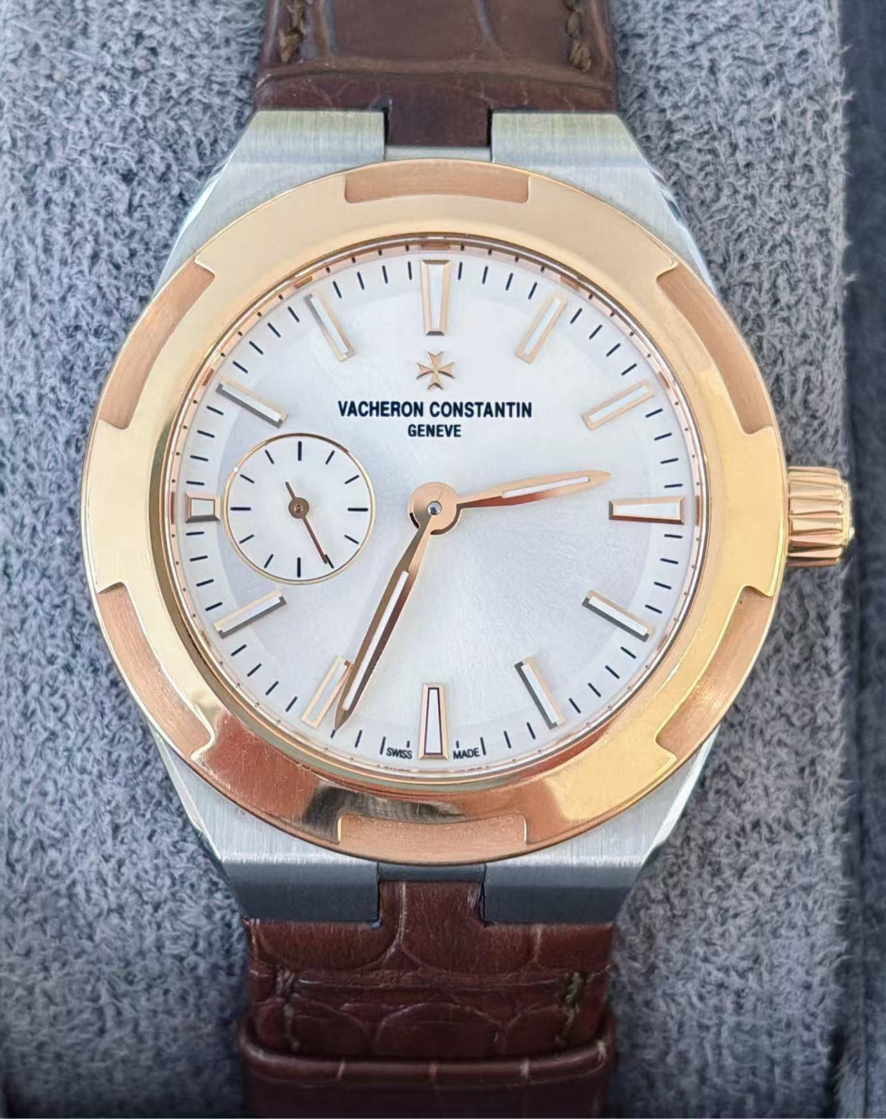 Vacheron Constantin 2300V / 000M-B400
