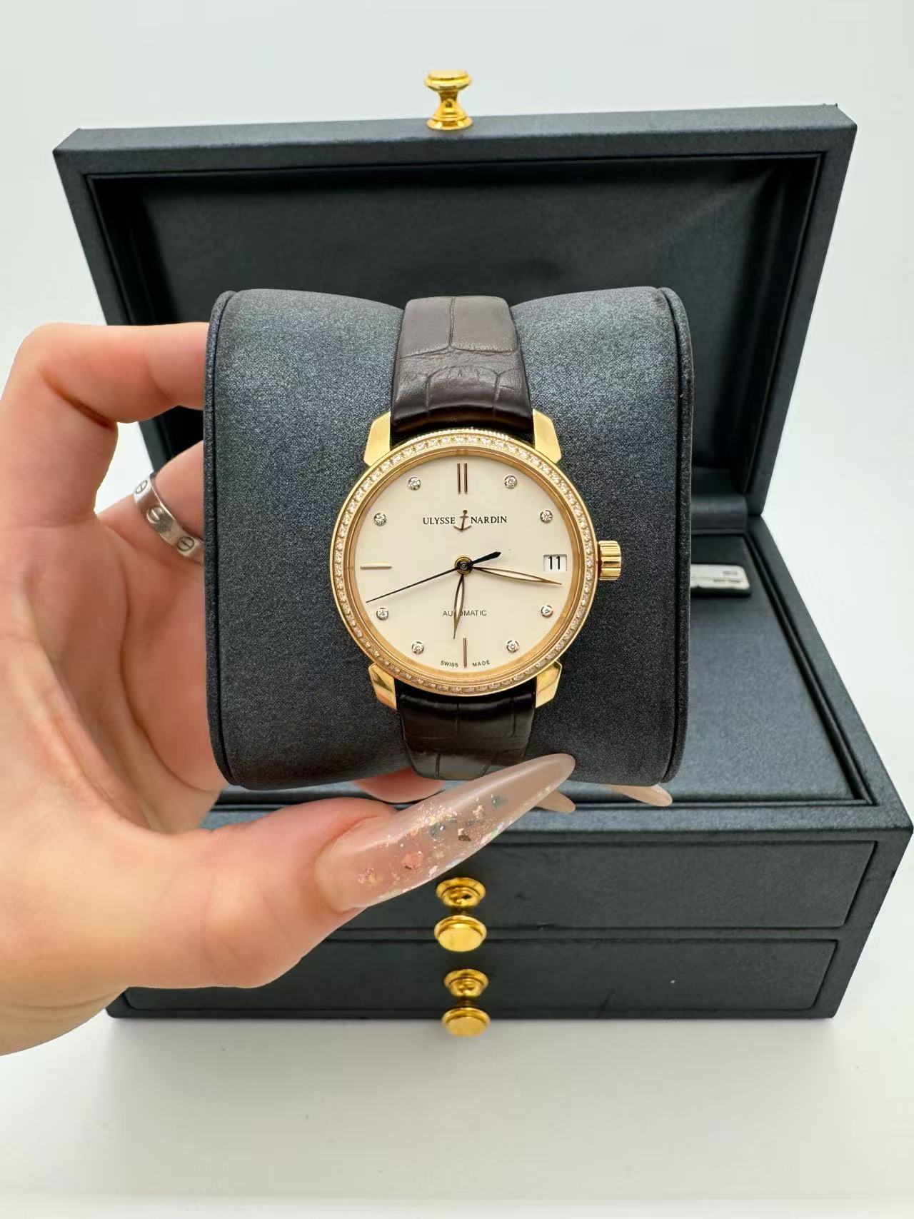 Ulysse Nardin 8106-116B-2 / 990
