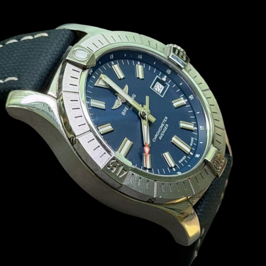 Breitling A17318101C1X1 detail 1