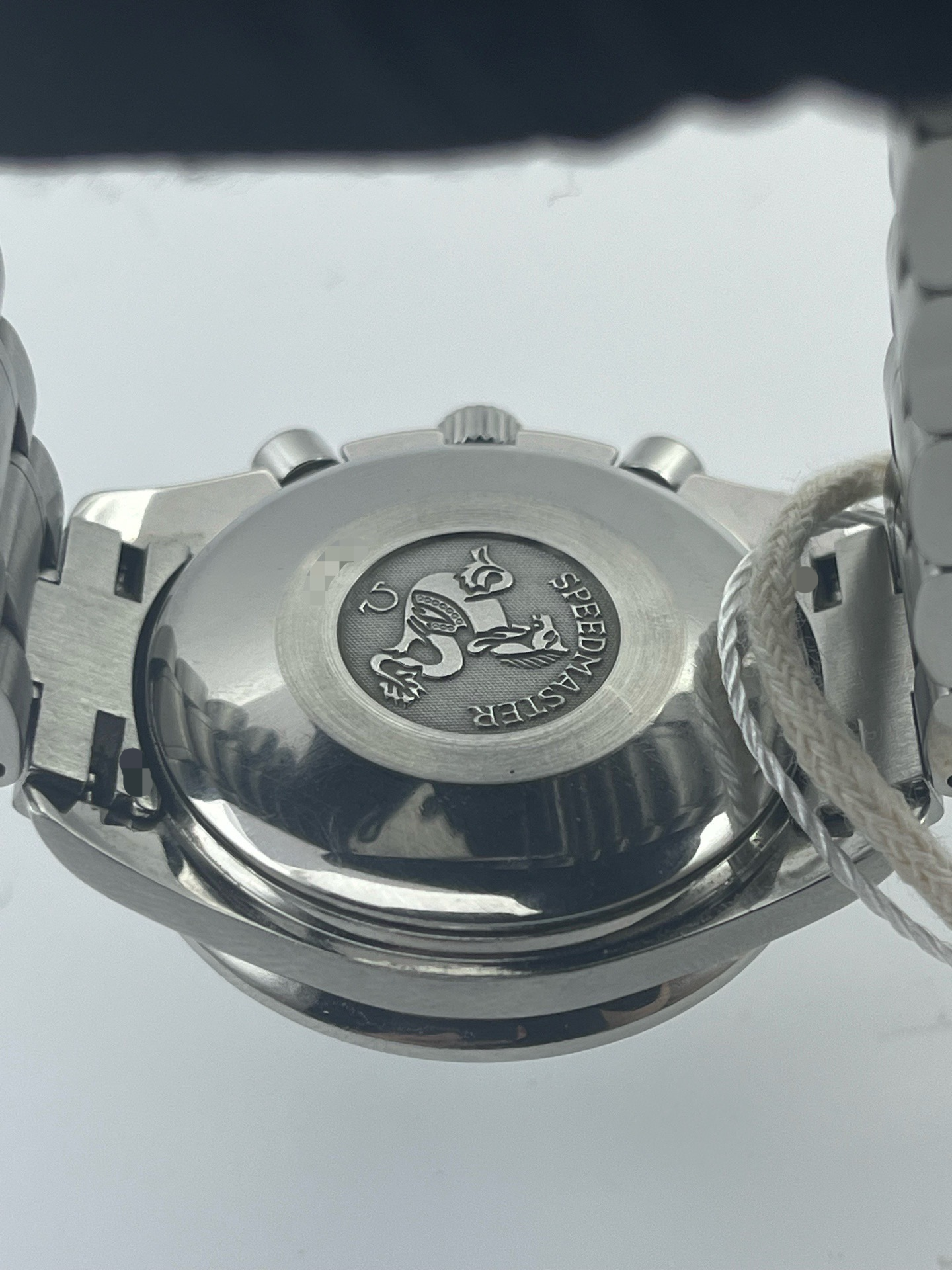 Omega 3513.50.00 detail 3