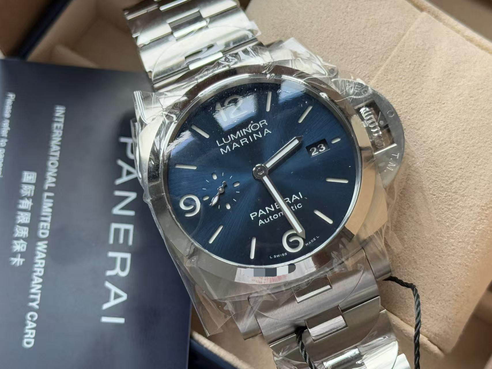 Panerai PAM01316 detail 1