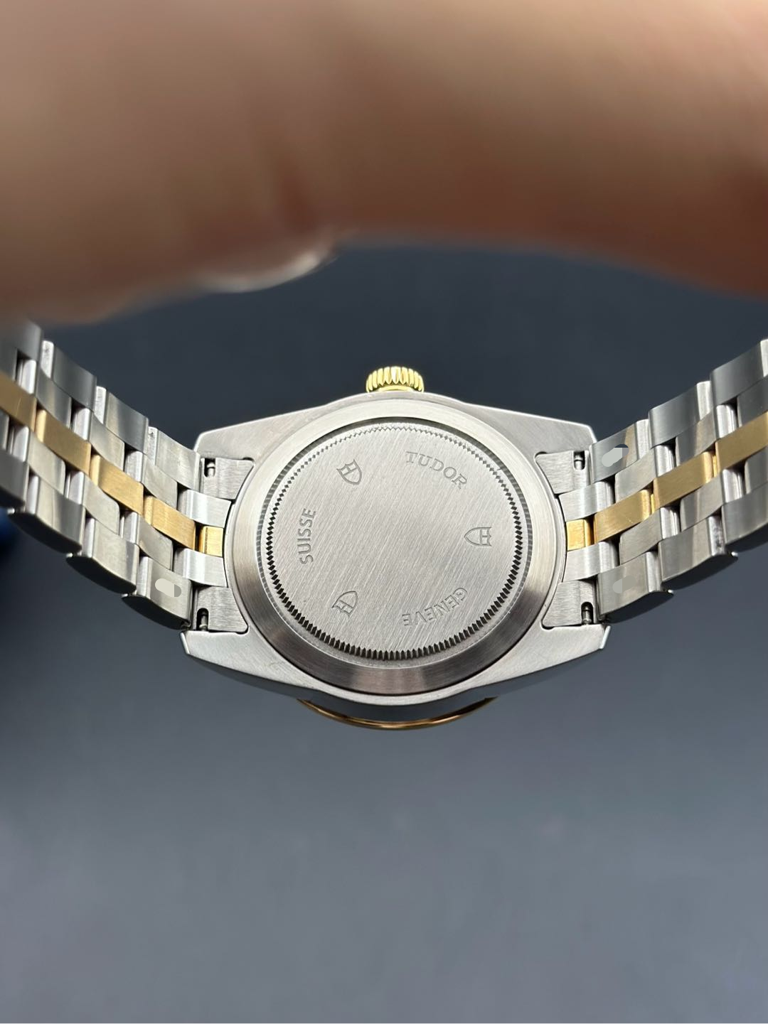 Tudor m56003-0004 detail 7