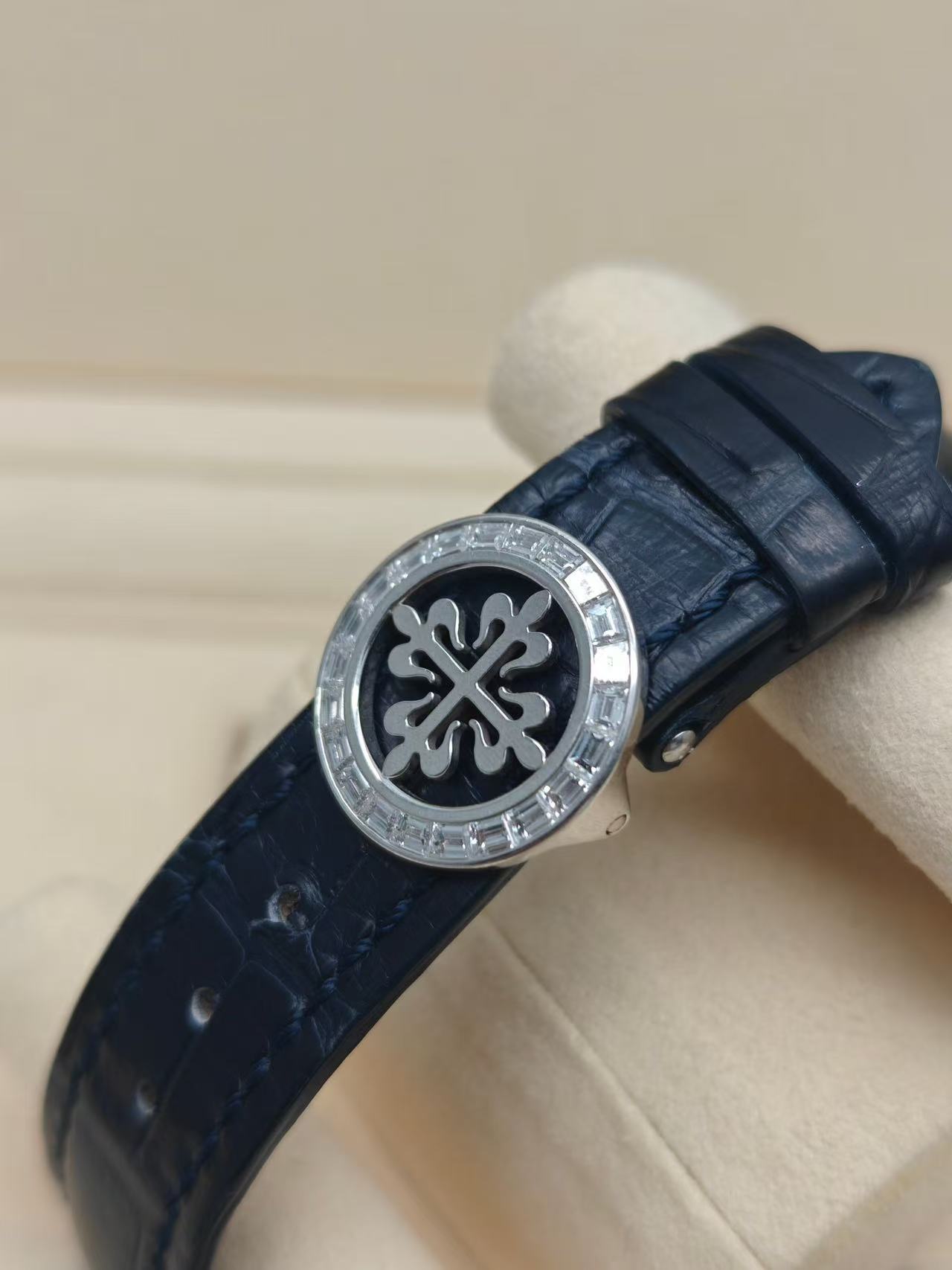 Patek Philippe 5961P-001 detail 2