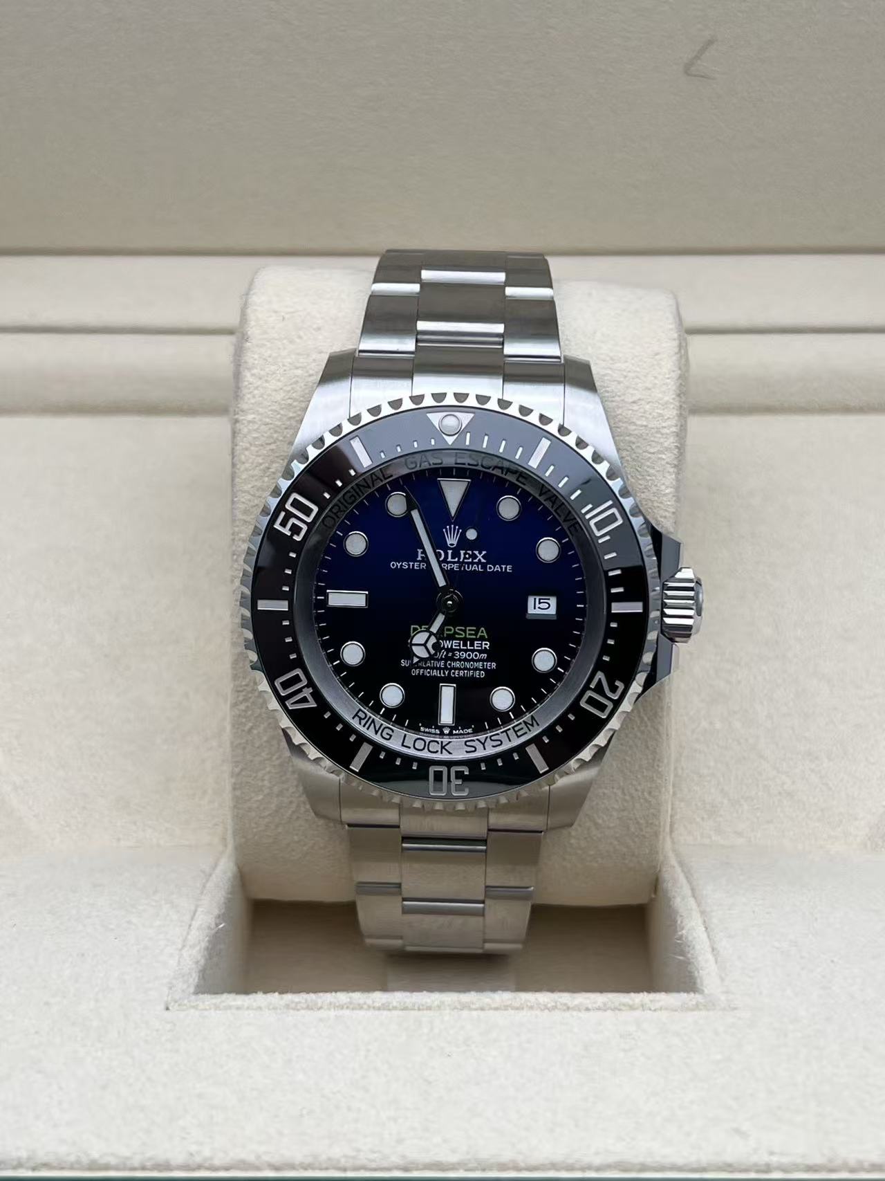 Rolex m126660-0002