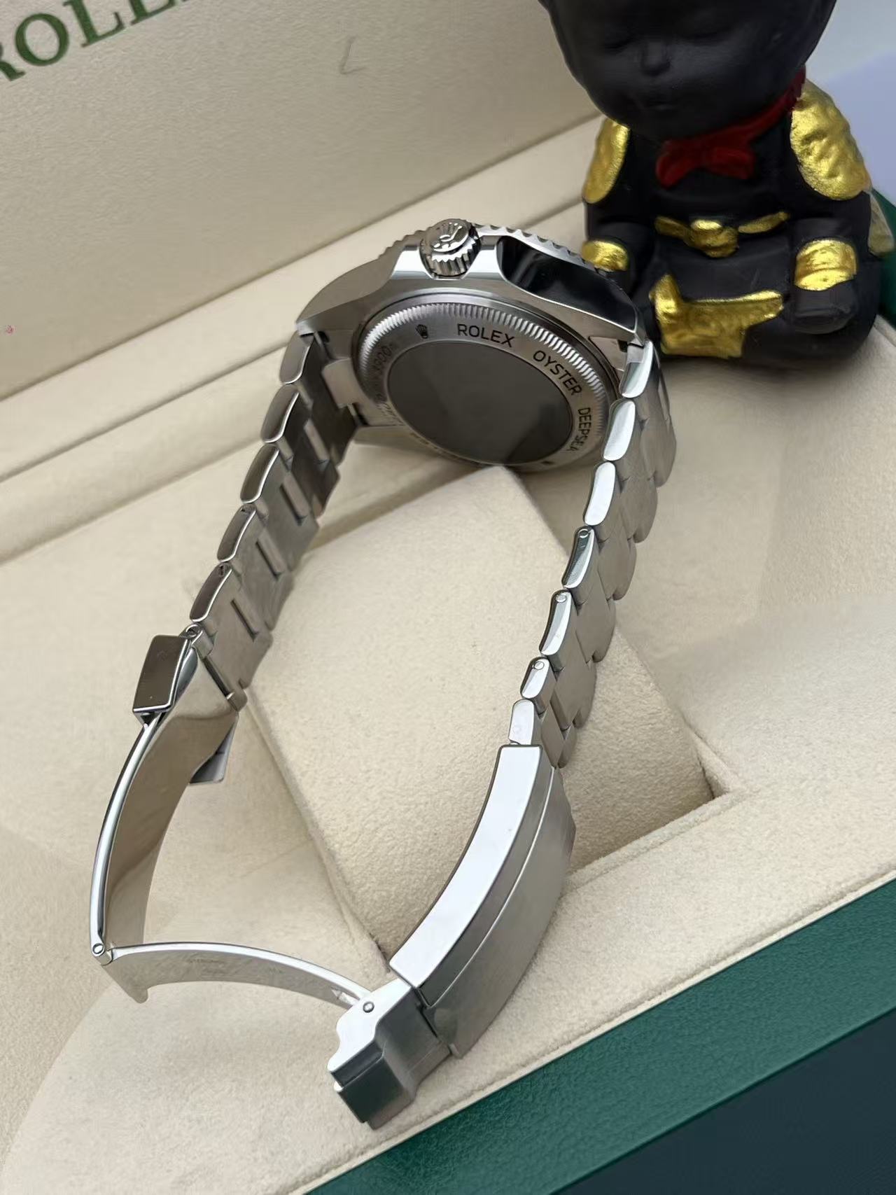 Rolex m126660-0002 detail 3