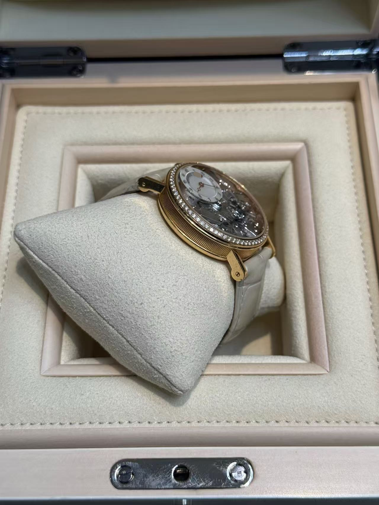 Breguet 7038BR / 18 / 9V6 / D00D detail 4